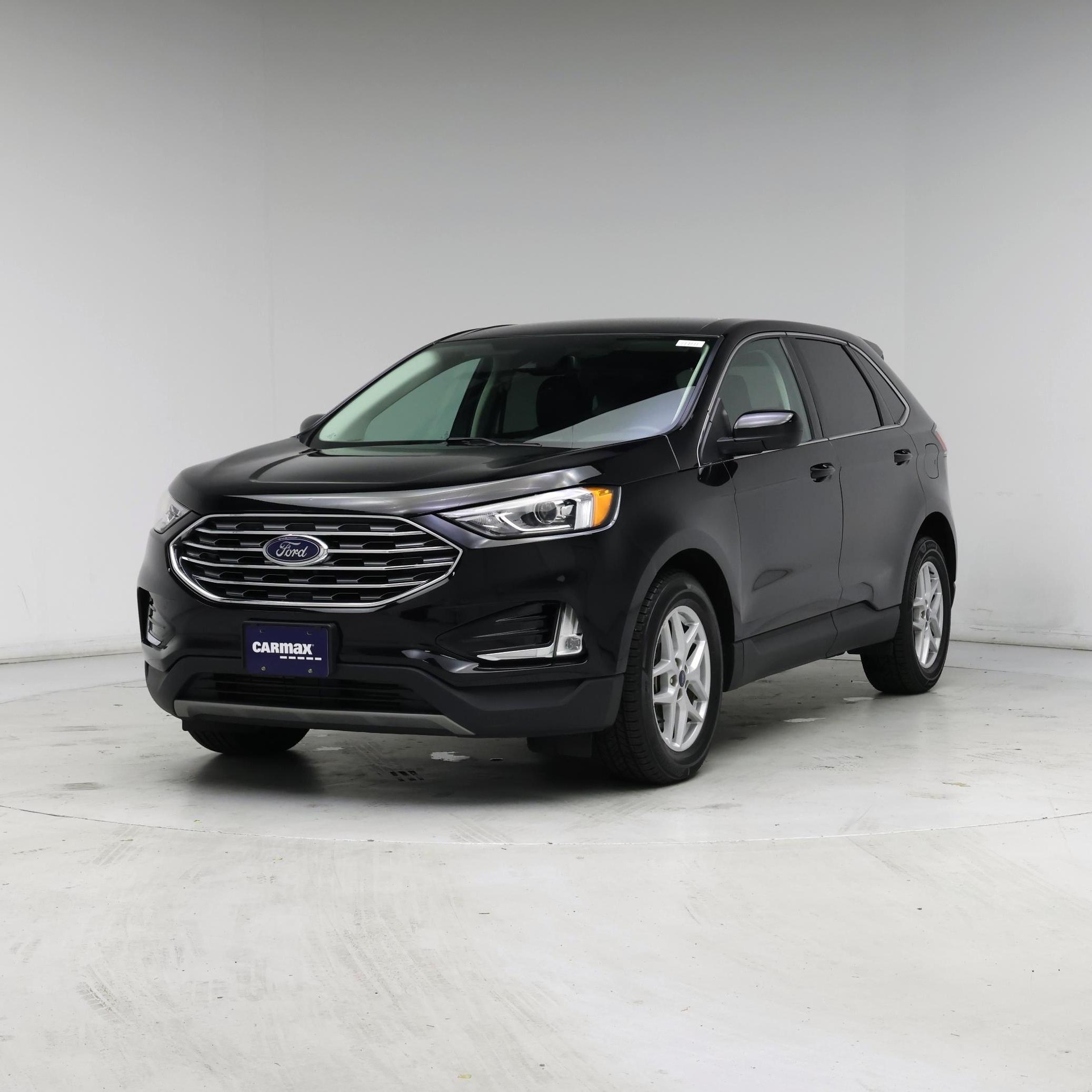 Thumbnail: 2021 Ford Edge - 4