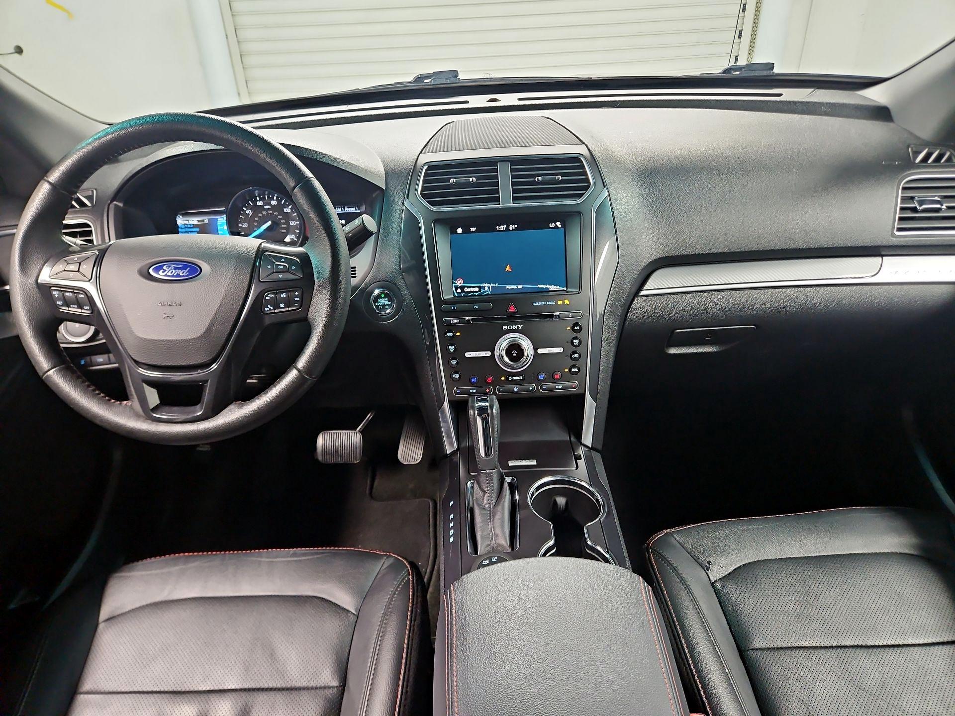 Thumbnail: 2017 Ford Explorer - 9