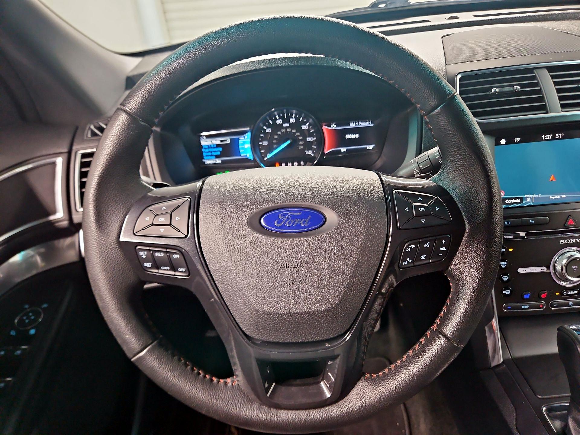 Thumbnail: 2017 Ford Explorer - 10