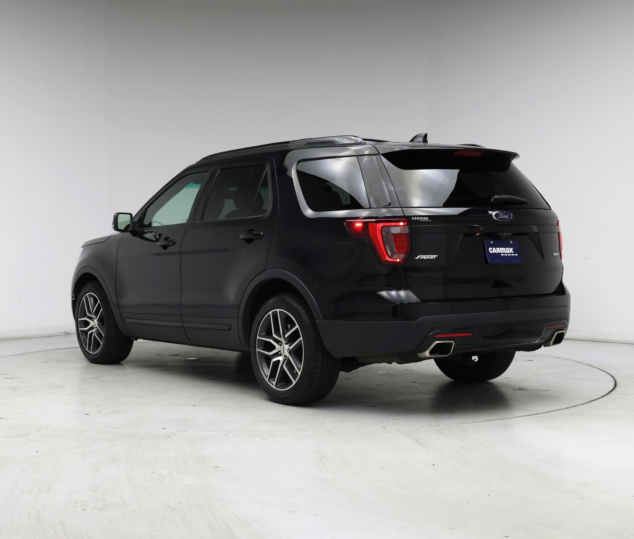 Thumbnail: 2017 Ford Explorer - 2