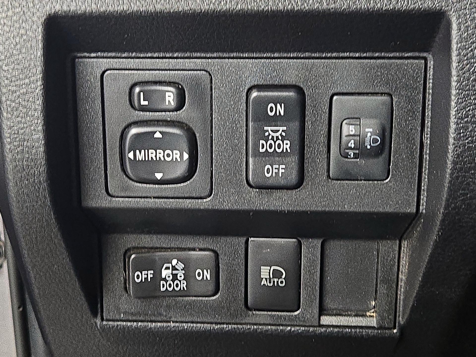 Thumbnail: 2021 Toyota Tundra - 13