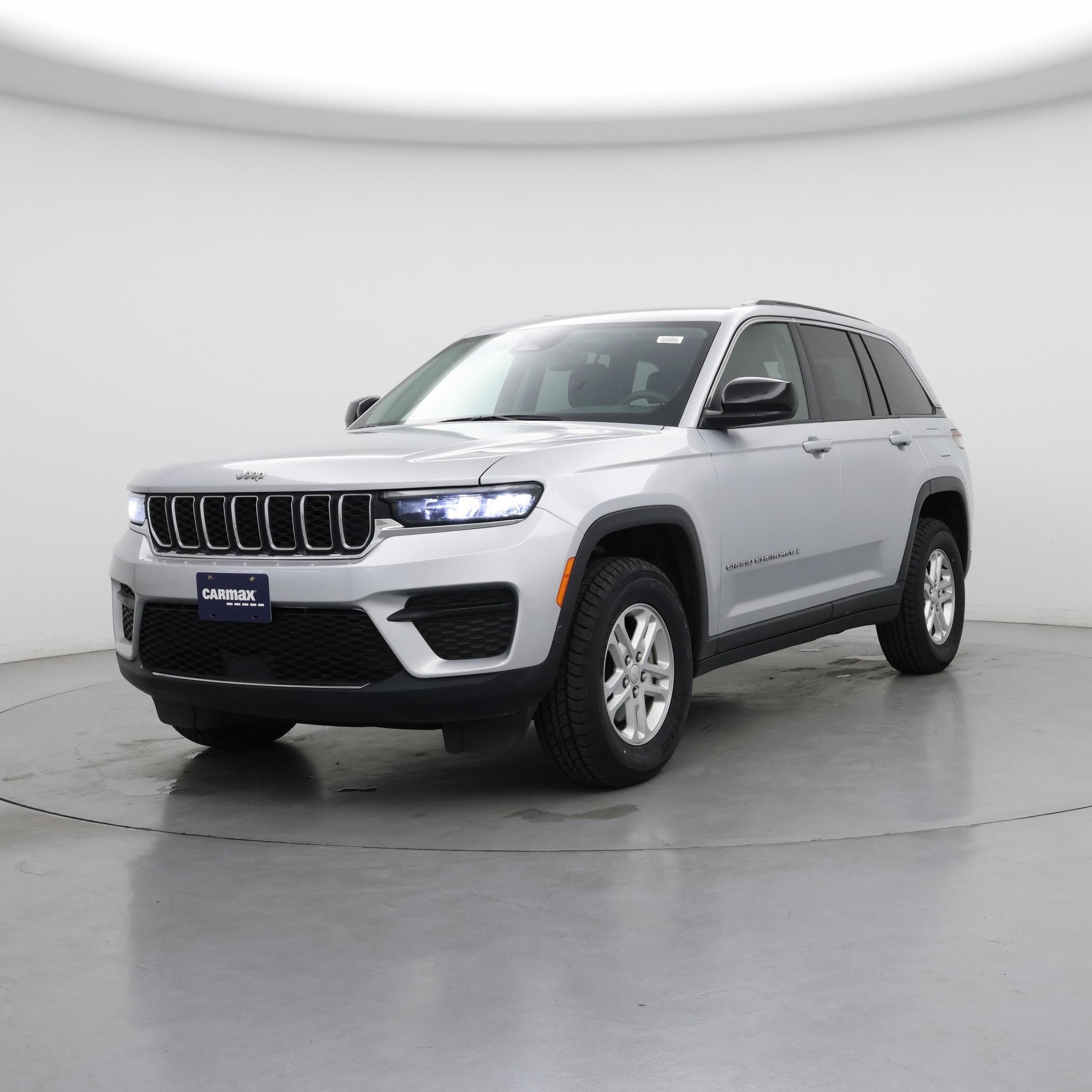 Thumbnail: 2023 Jeep Grand Cherokee - 4