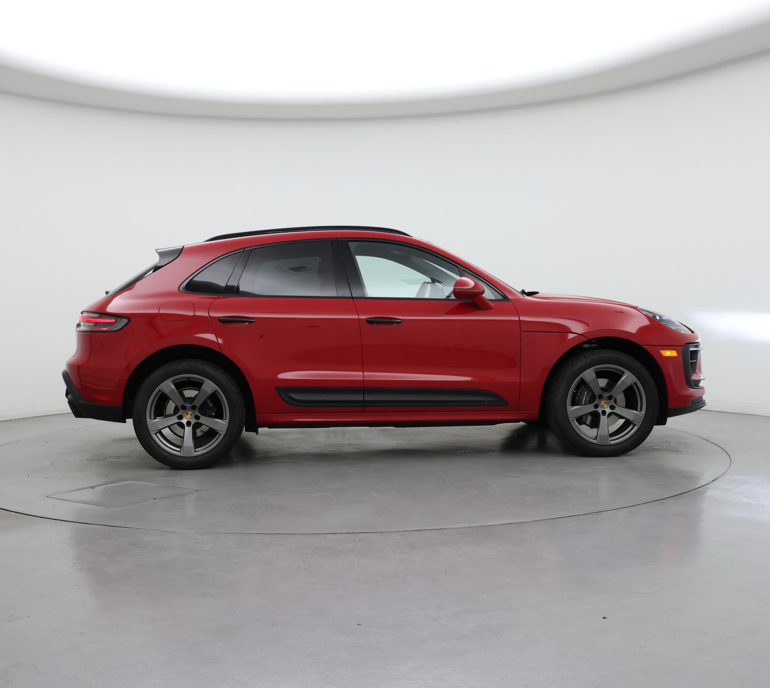 Thumbnail: 2022 Porsche Macan - 7