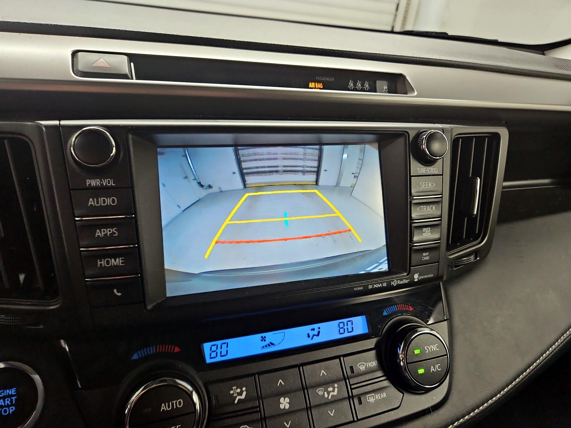 Thumbnail: 2018 Toyota RAV4 - 14