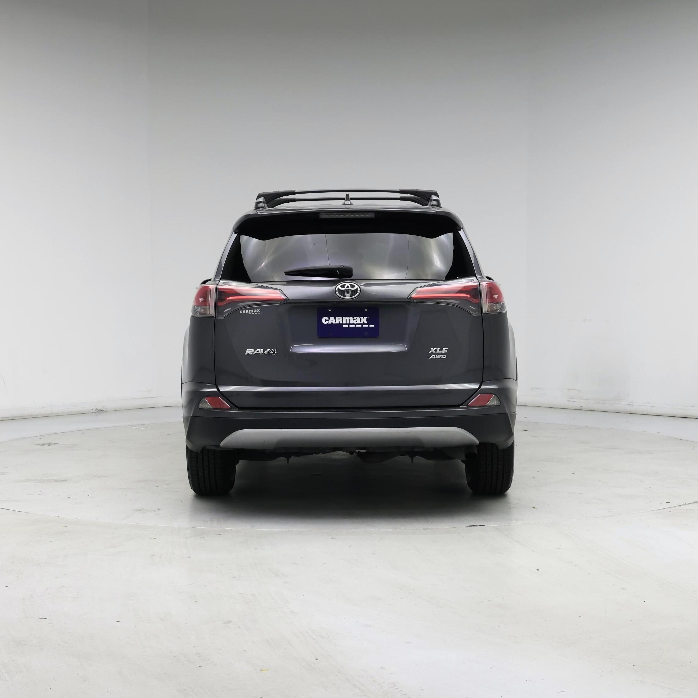 Thumbnail: 2018 Toyota RAV4 - 6