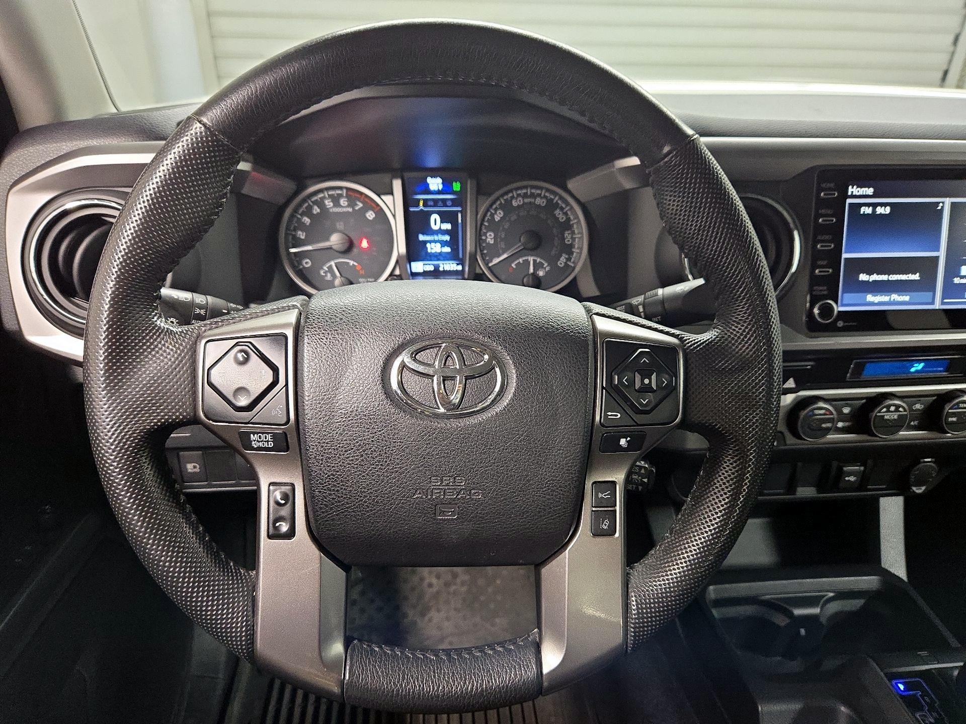 Thumbnail: 2022 Toyota Tacoma - 10