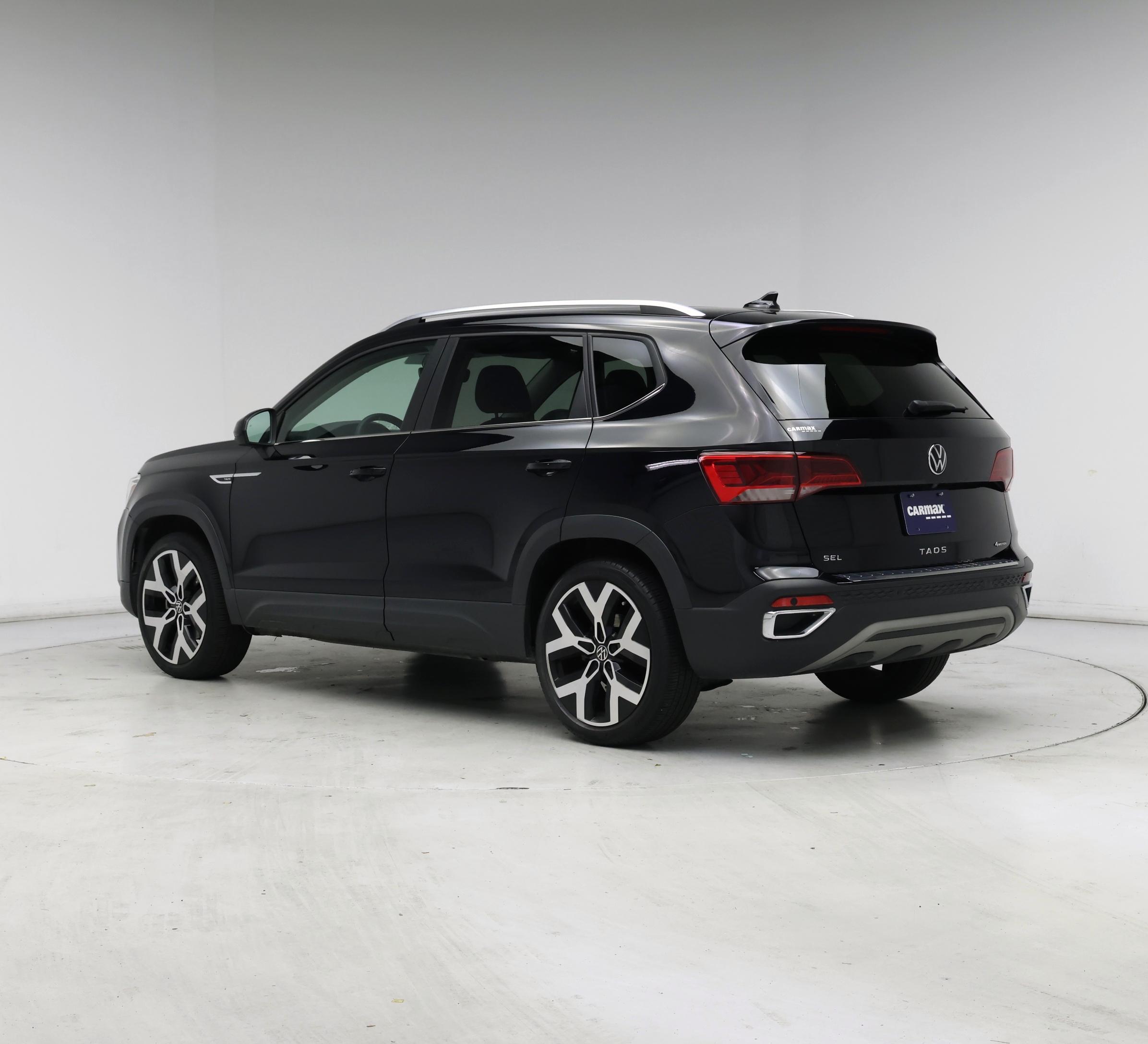 Thumbnail: 2022 Volkswagen Taos - 2