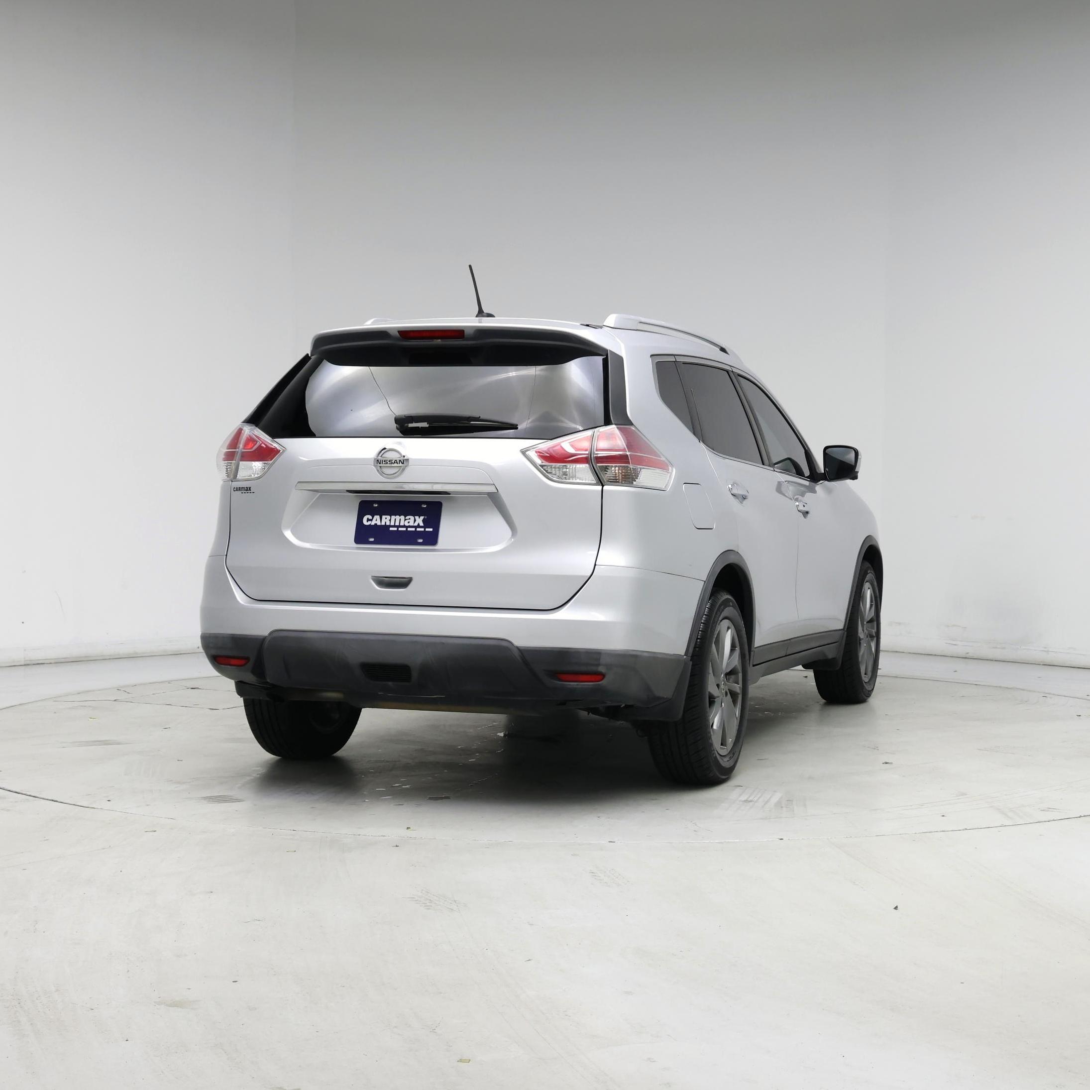 Thumbnail: 2016 Nissan Rogue - 8
