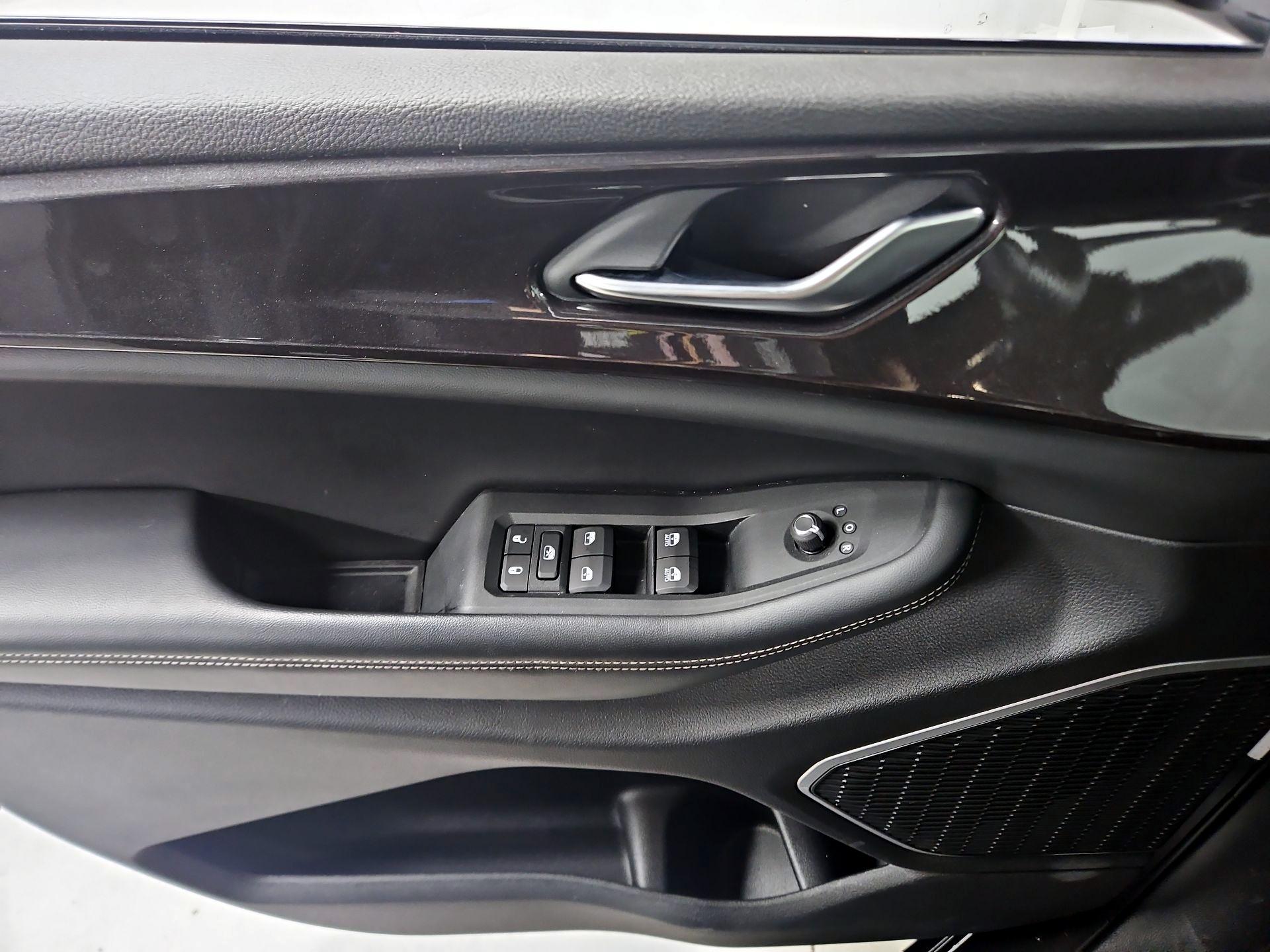 Thumbnail: 2022 Jeep Grand Cherokee L - 12