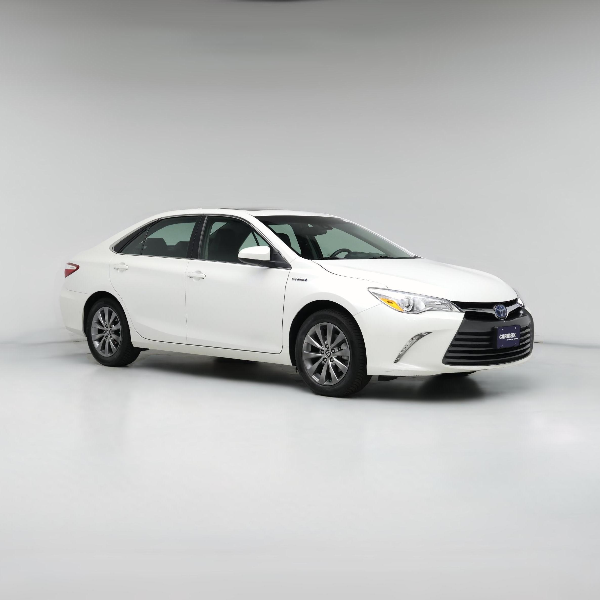 Thumbnail: 2017 Toyota Camry - 1