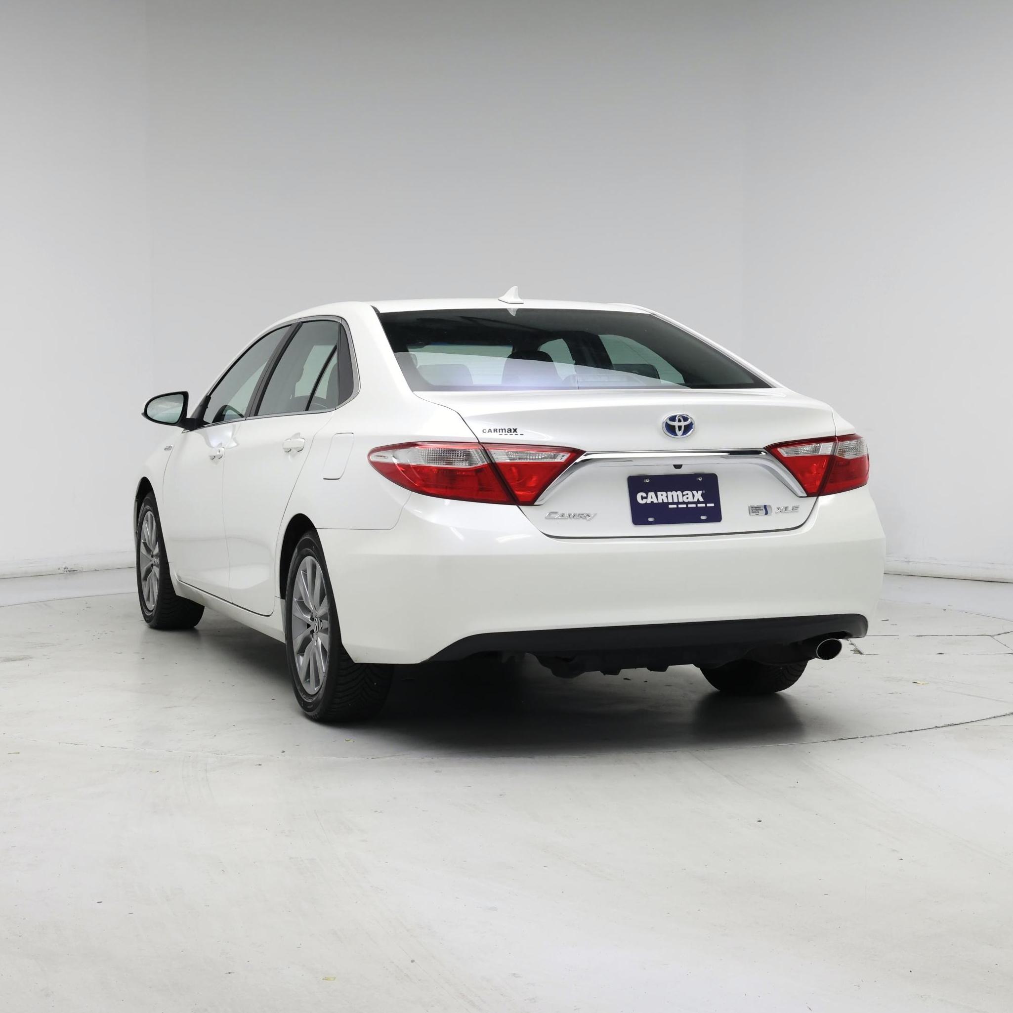 Thumbnail: 2017 Toyota Camry - 6
