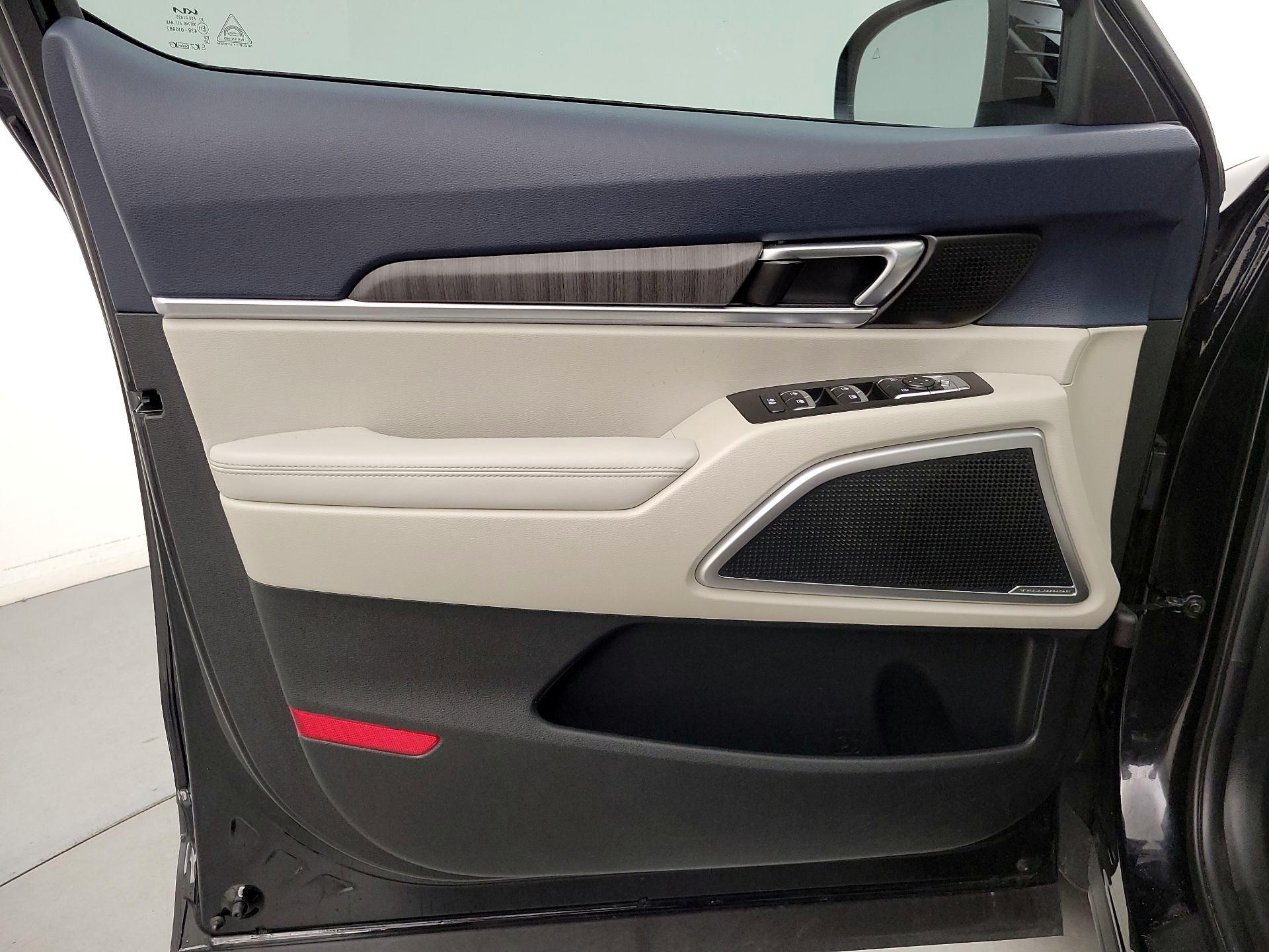 Thumbnail: 2023 Kia Telluride - 12