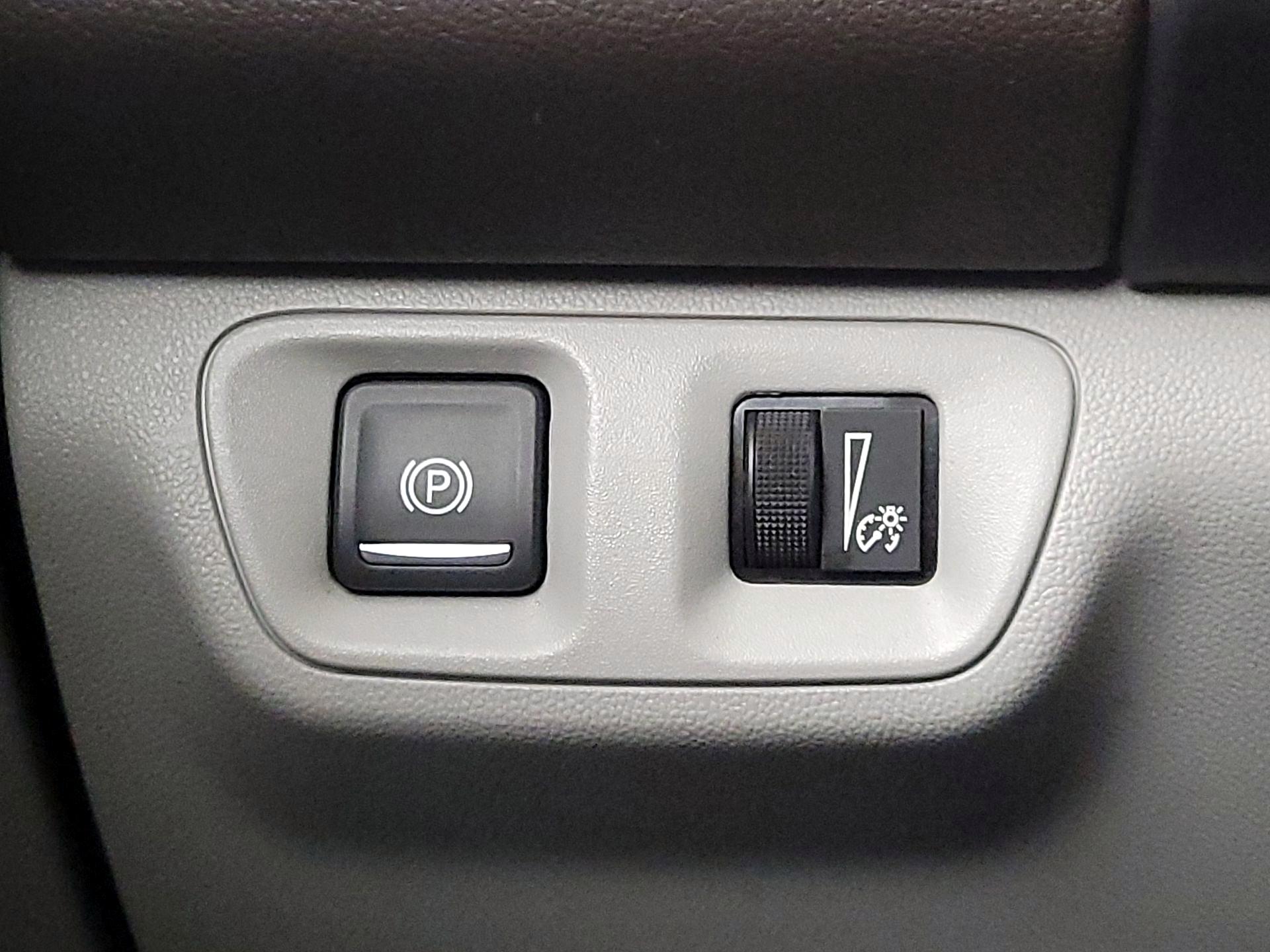 Thumbnail: 2023 GMC Acadia - 13