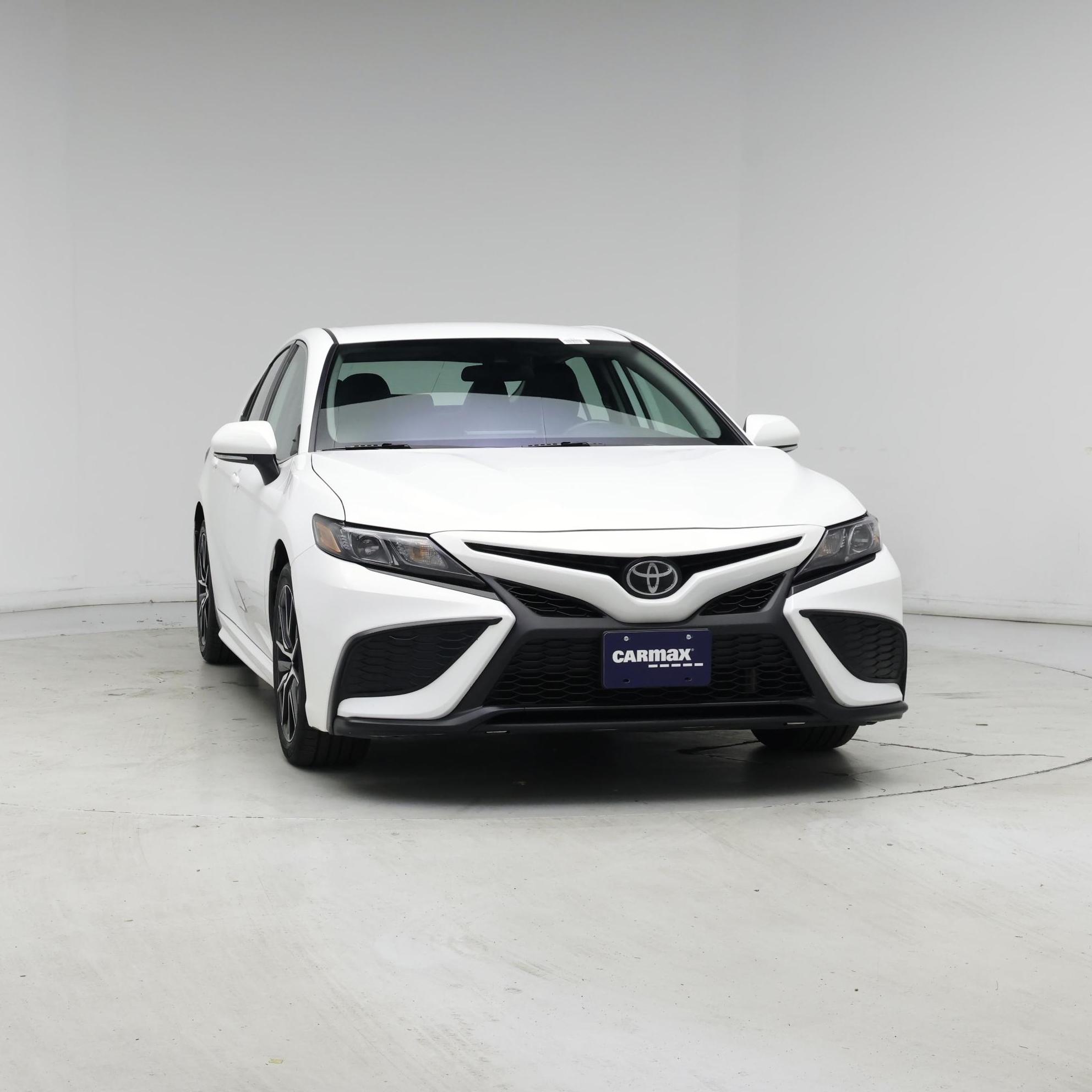 Thumbnail: 2023 Toyota Camry - 5