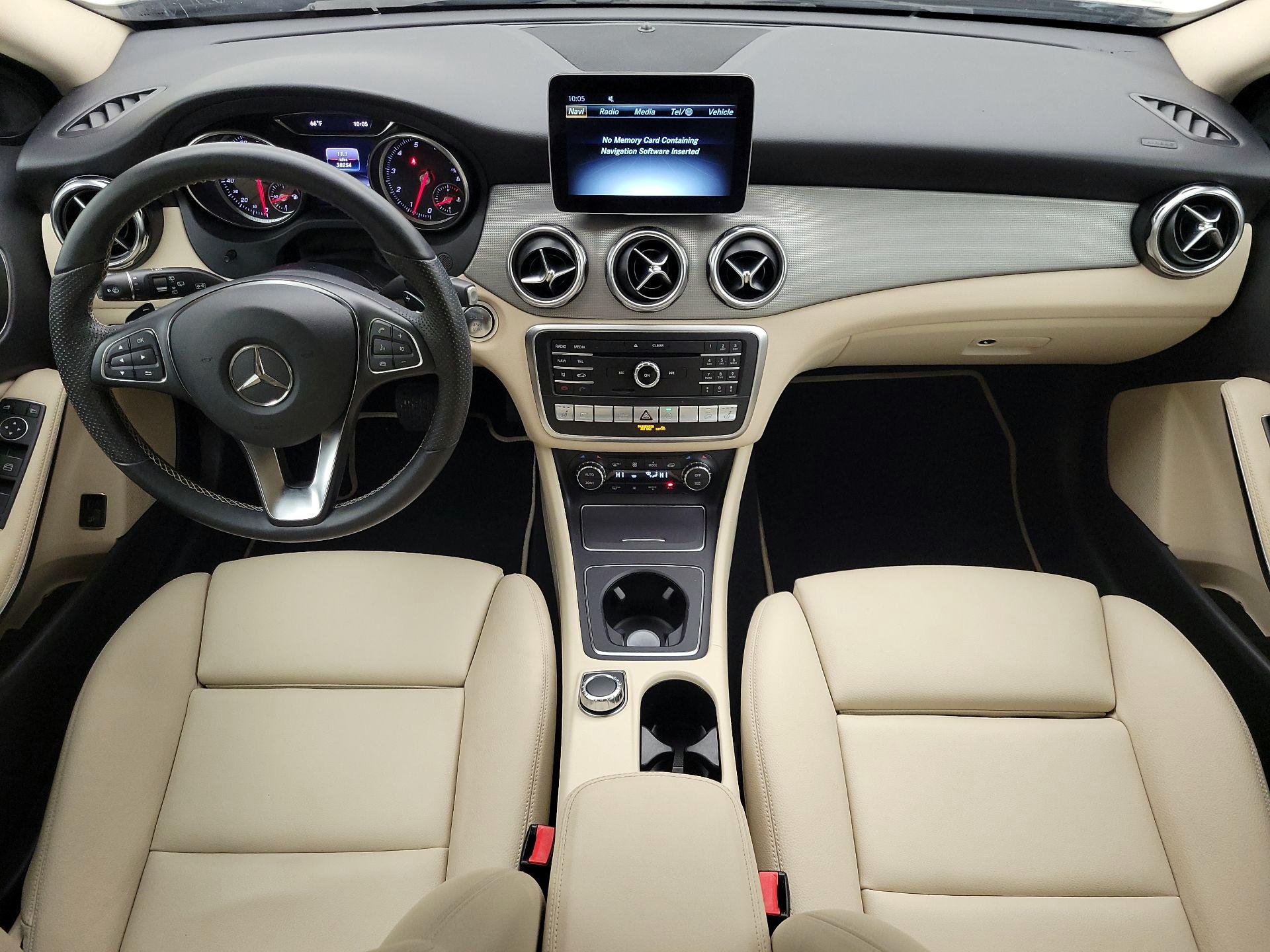 Thumbnail: 2020 Mercedes-Benz GLA - 9