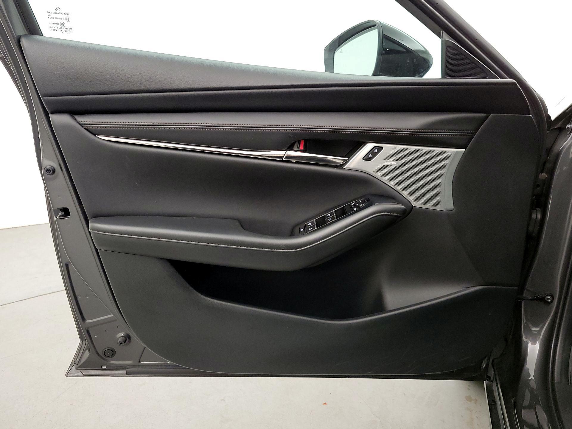 Thumbnail: 2023 Mazda Mazda3 - 12