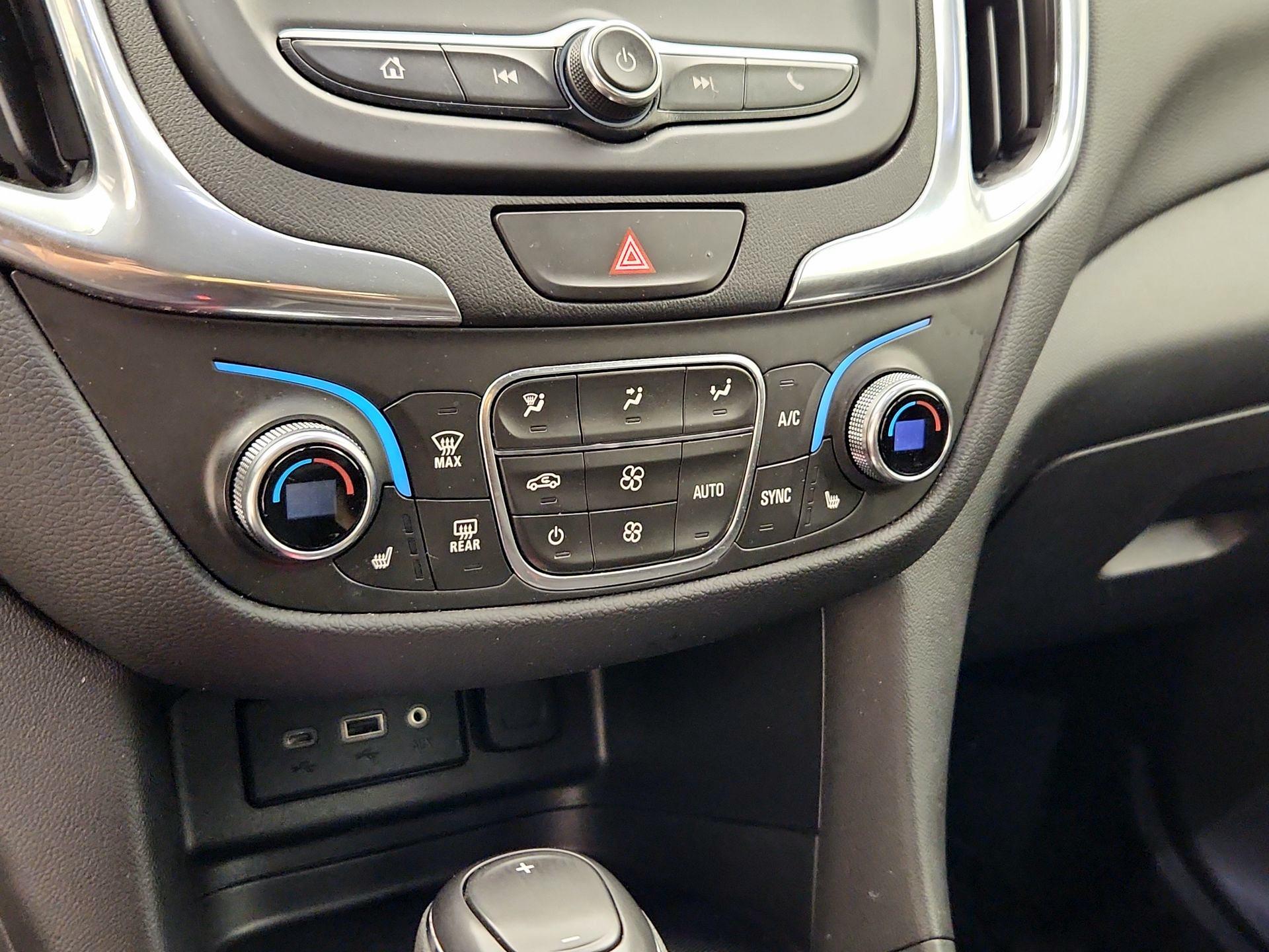 Thumbnail: 2020 Chevrolet Equinox - 16