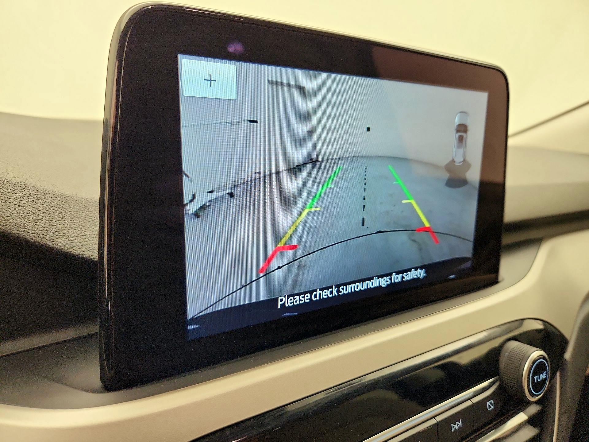 Thumbnail: 2022 Ford Escape - 14