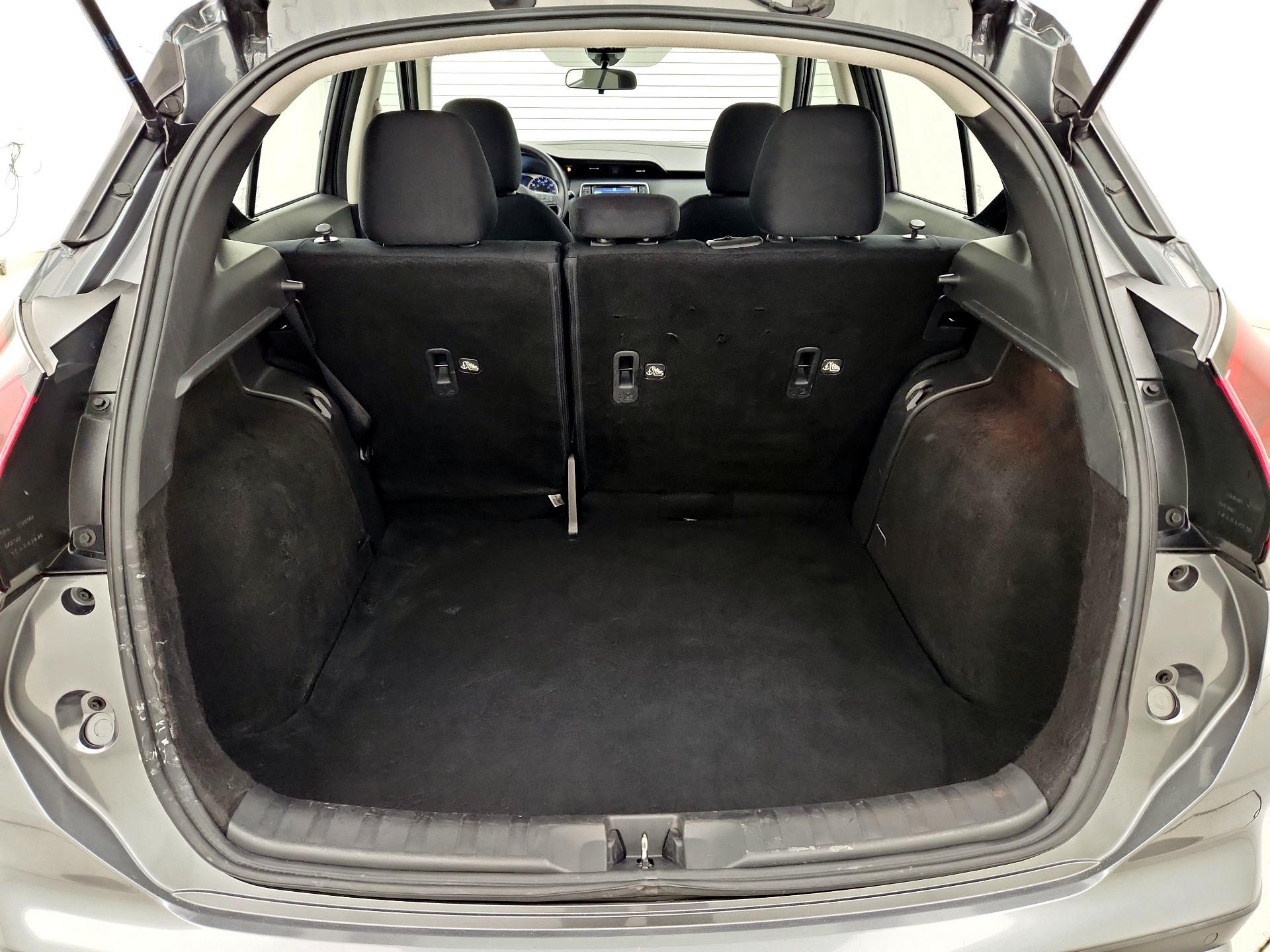 Thumbnail: 2023 Nissan Kicks - 20