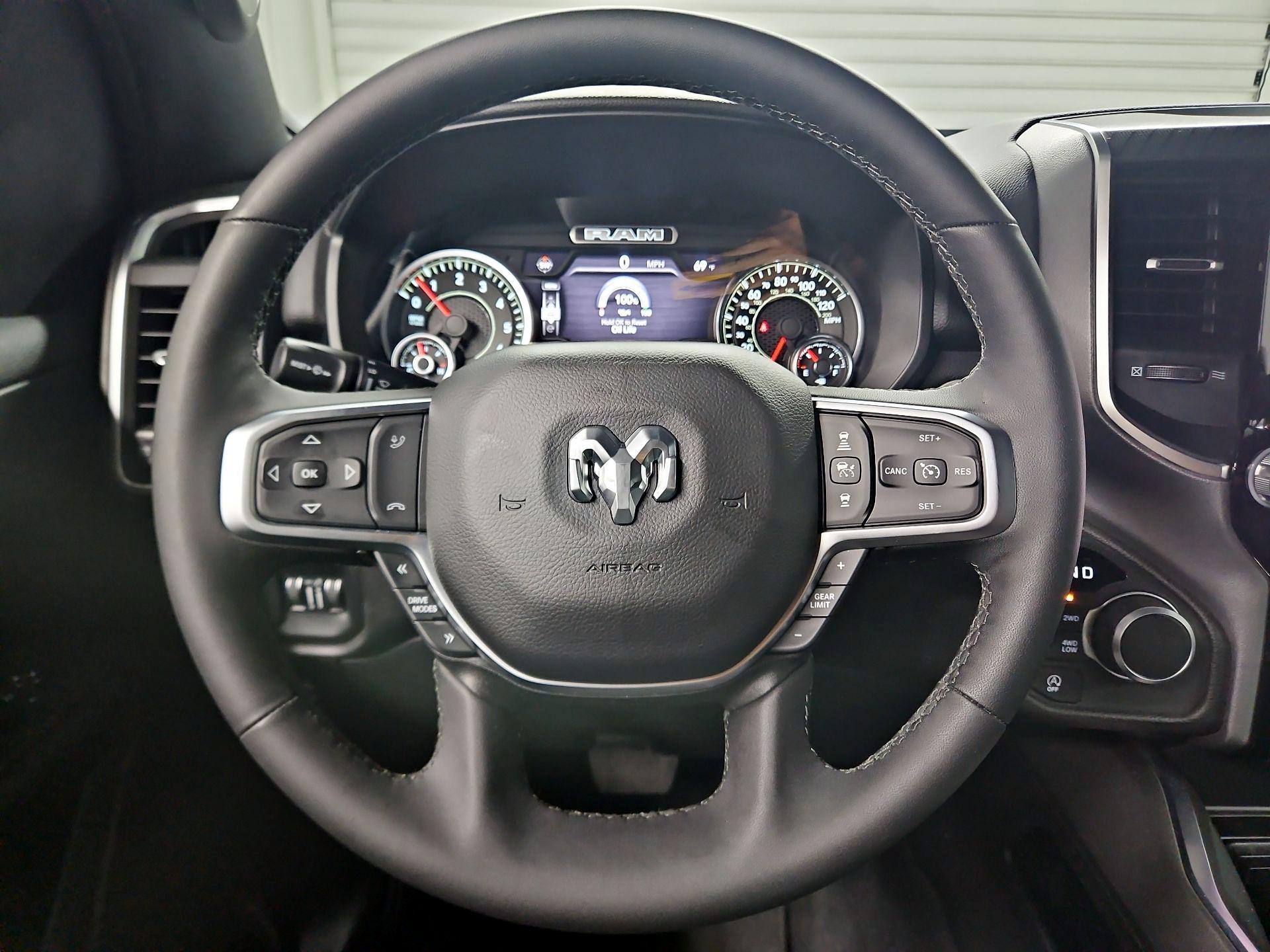 Thumbnail: 2025 RAM 1500 - 10