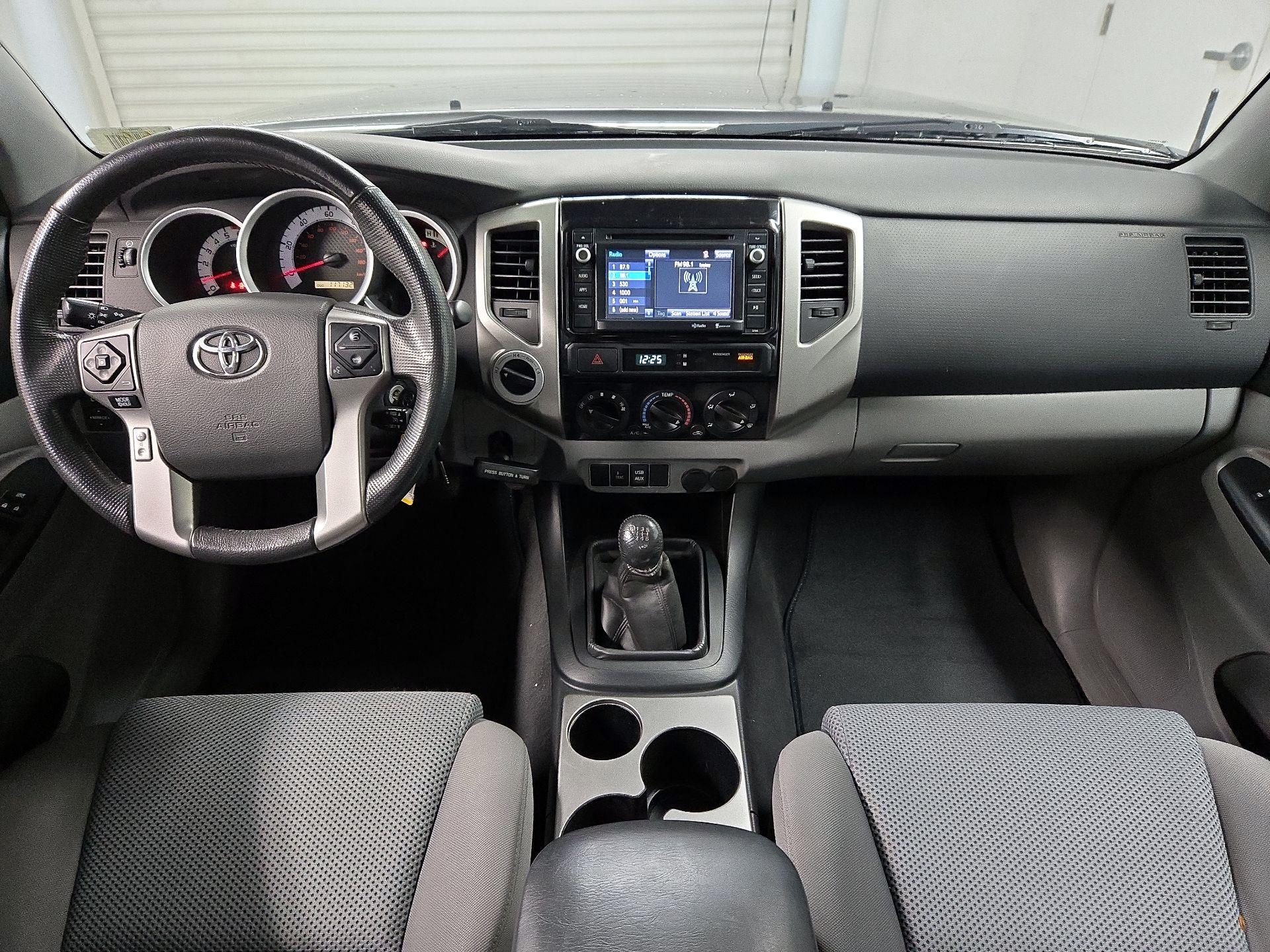 Thumbnail: 2014 Toyota Tacoma - 9