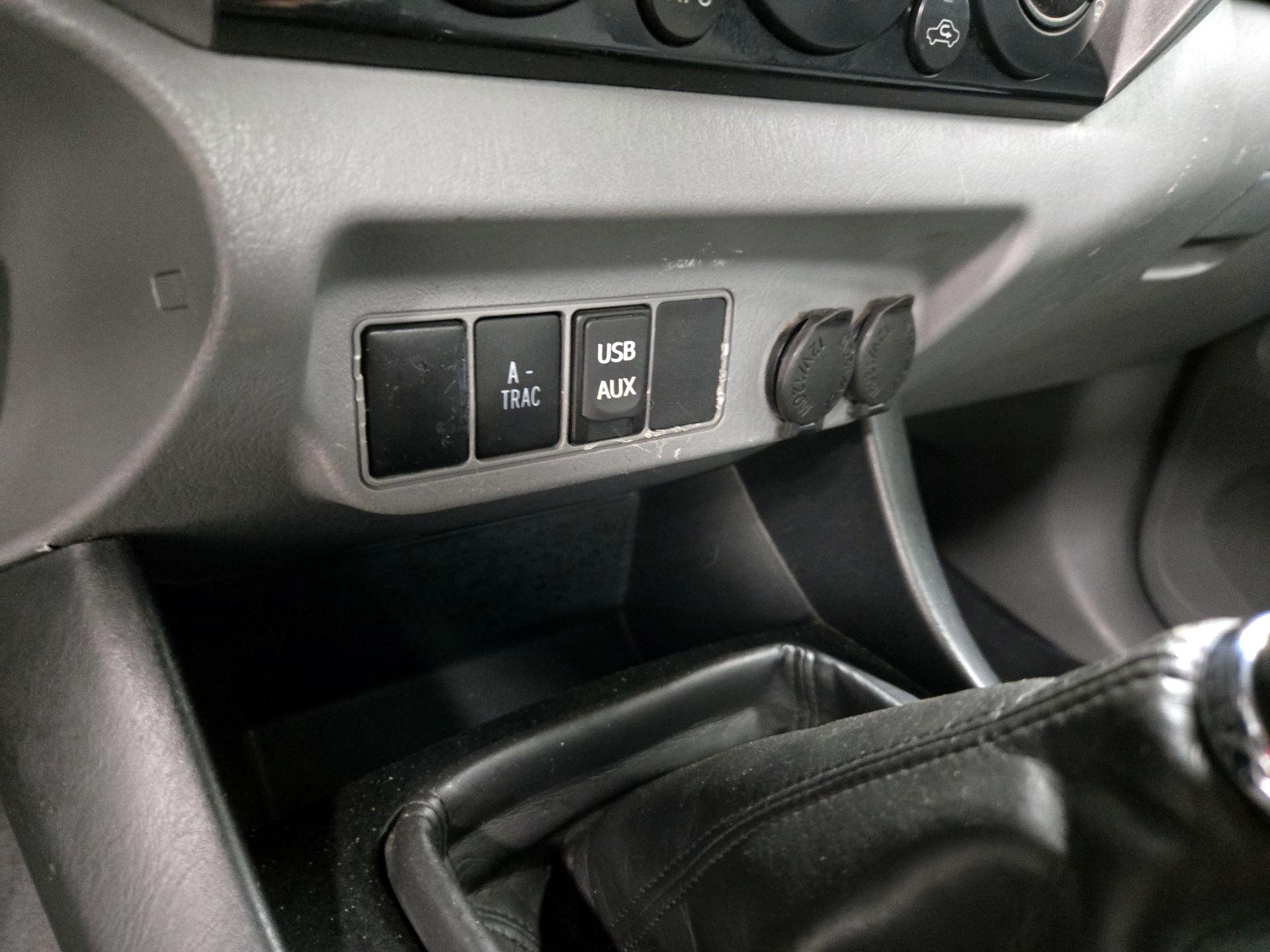 Thumbnail: 2014 Toyota Tacoma - 18