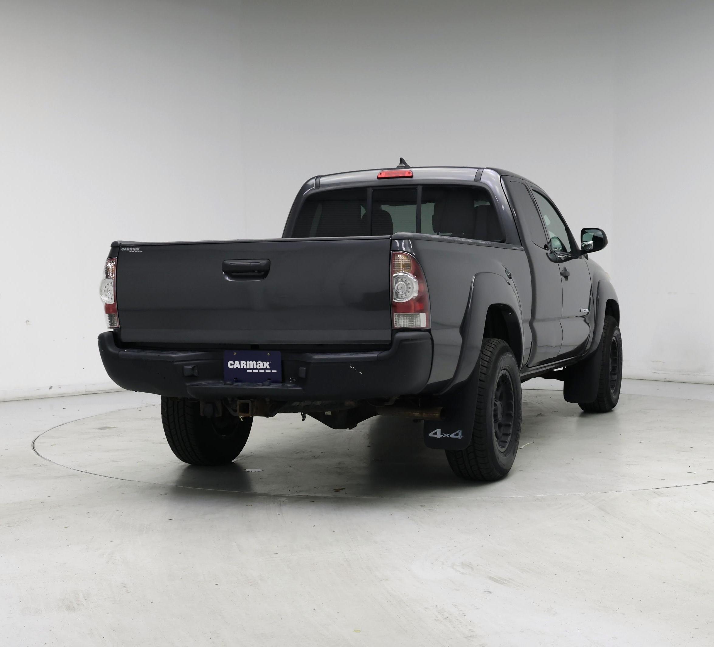 Thumbnail: 2014 Toyota Tacoma - 8