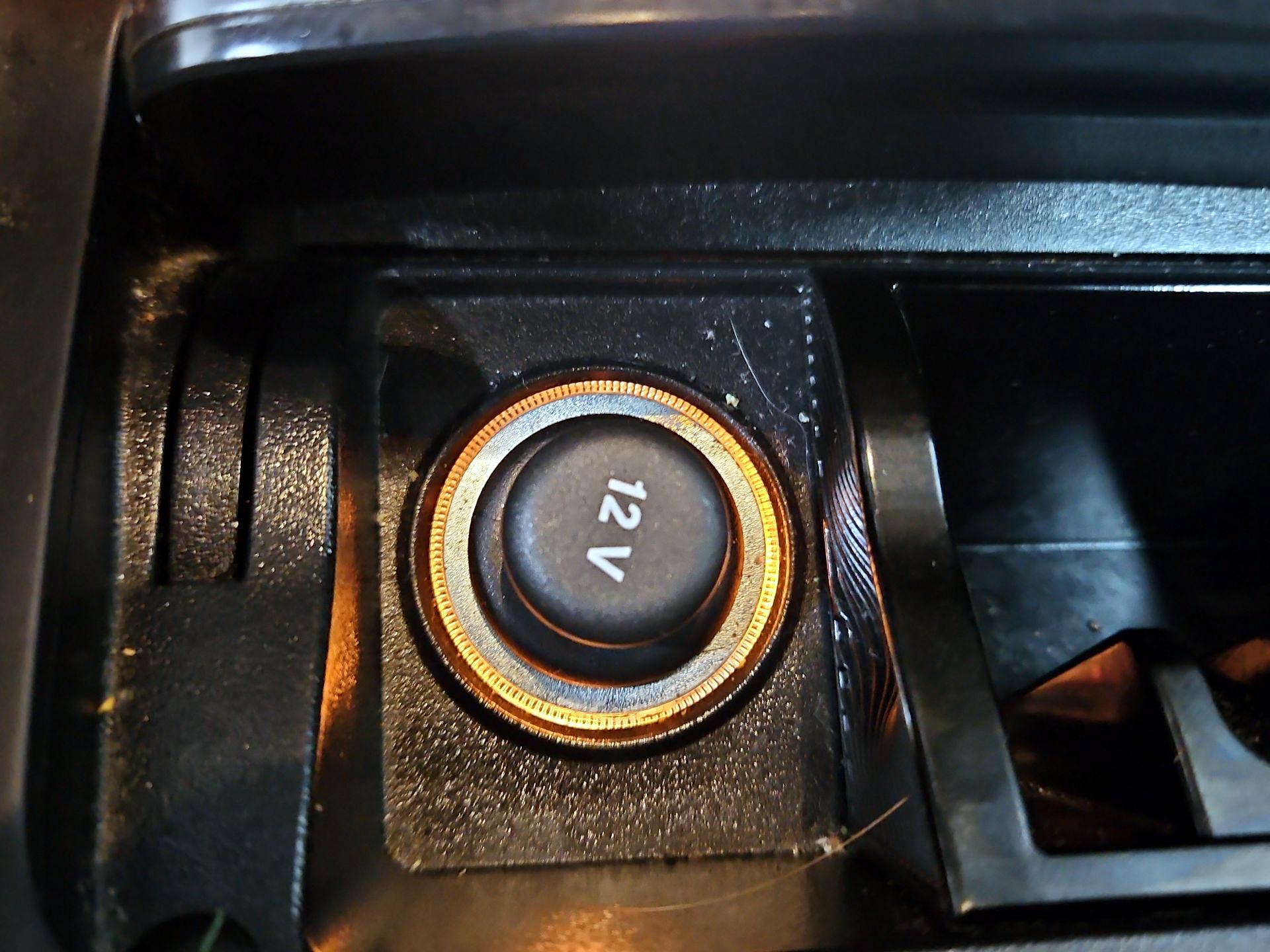 Thumbnail: 2018 Mercedes-Benz GLA - 18