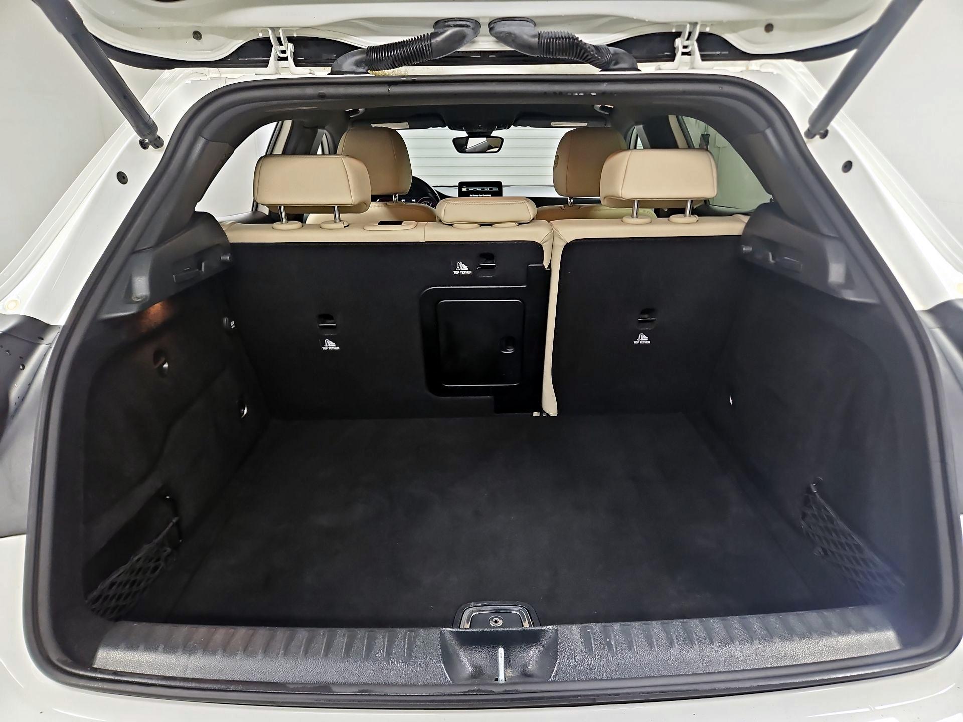 Thumbnail: 2018 Mercedes-Benz GLA - 20