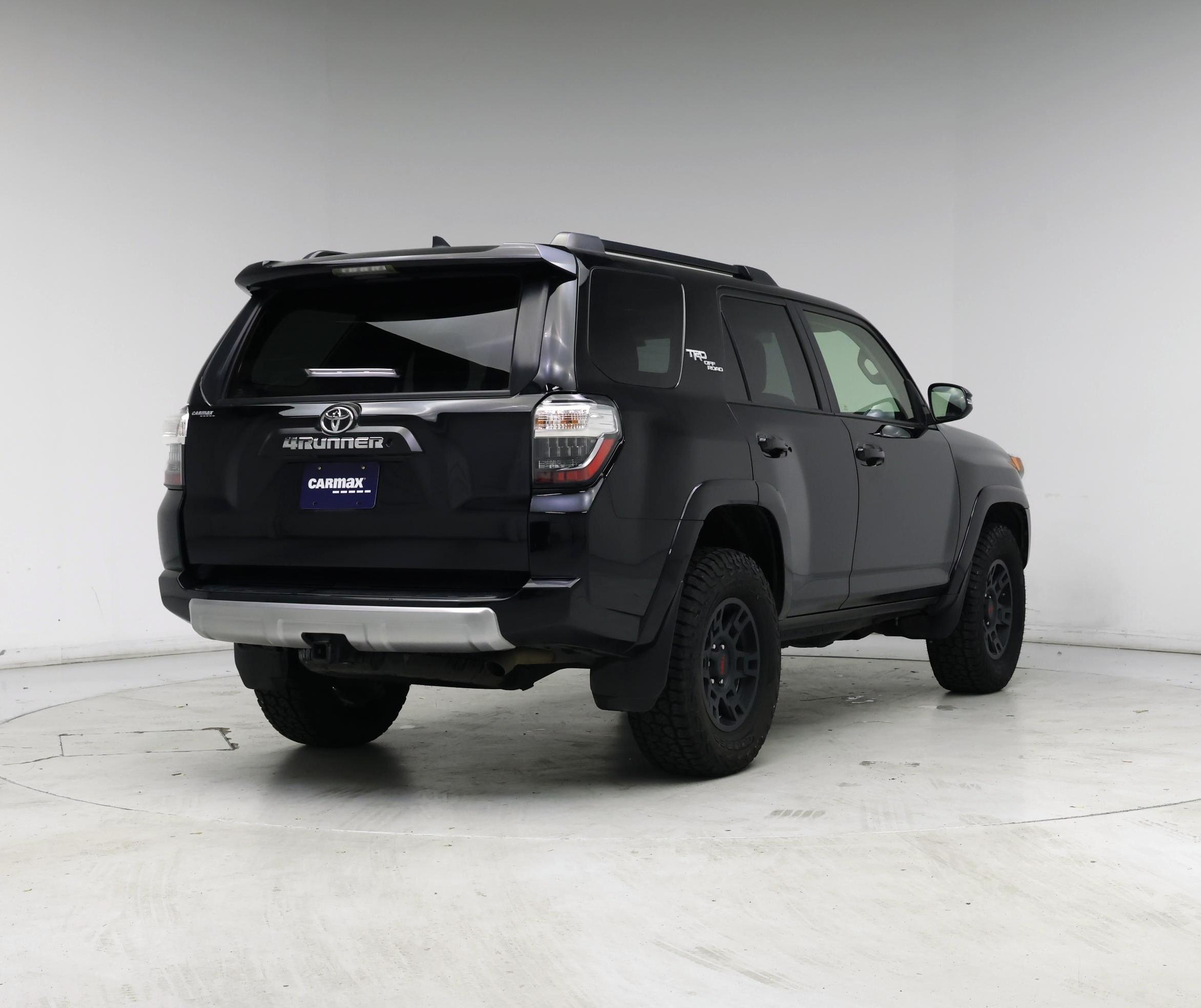 Thumbnail: 2019 Toyota 4Runner - 8