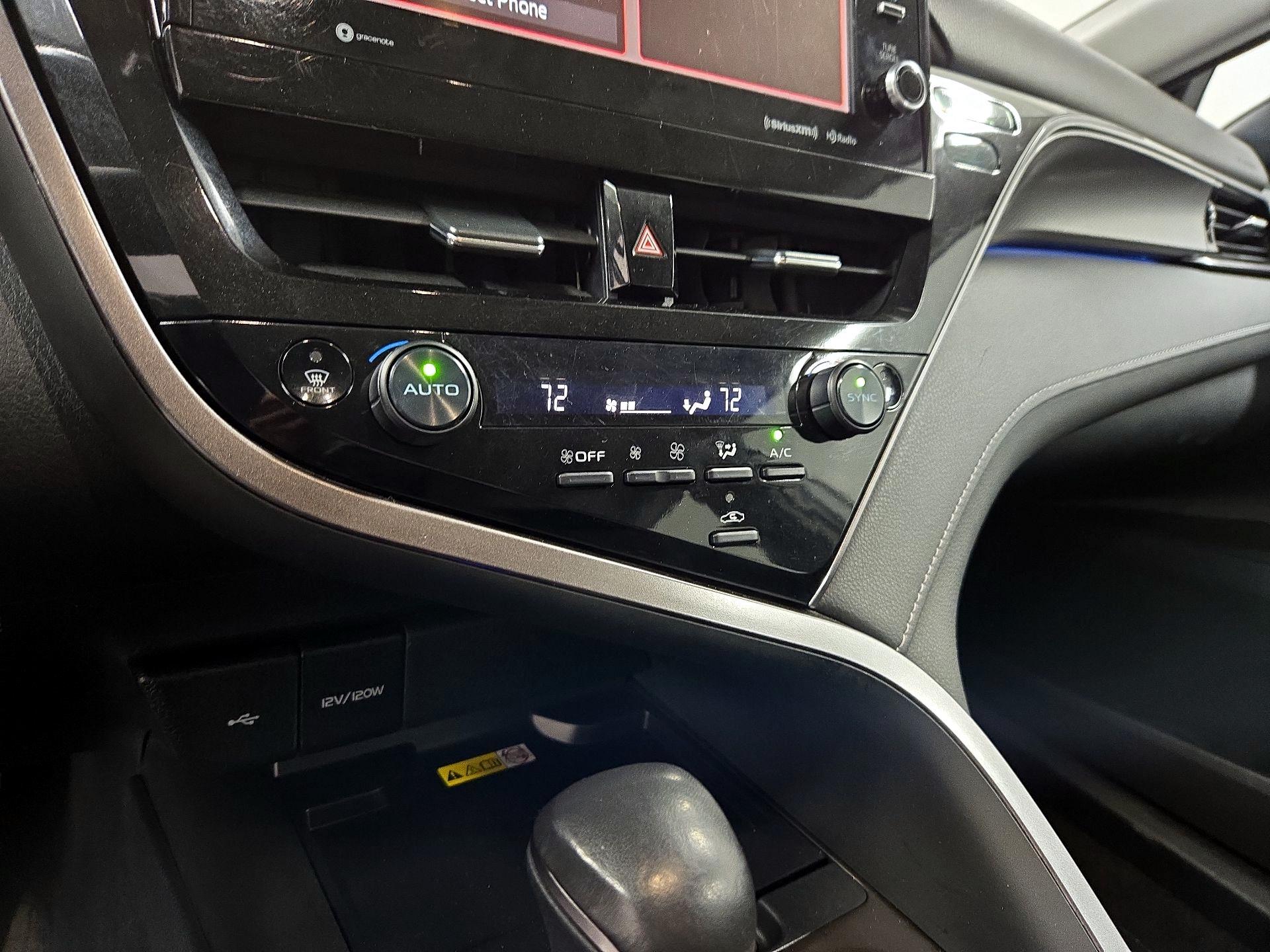 Thumbnail: 2023 Toyota Camry - 16