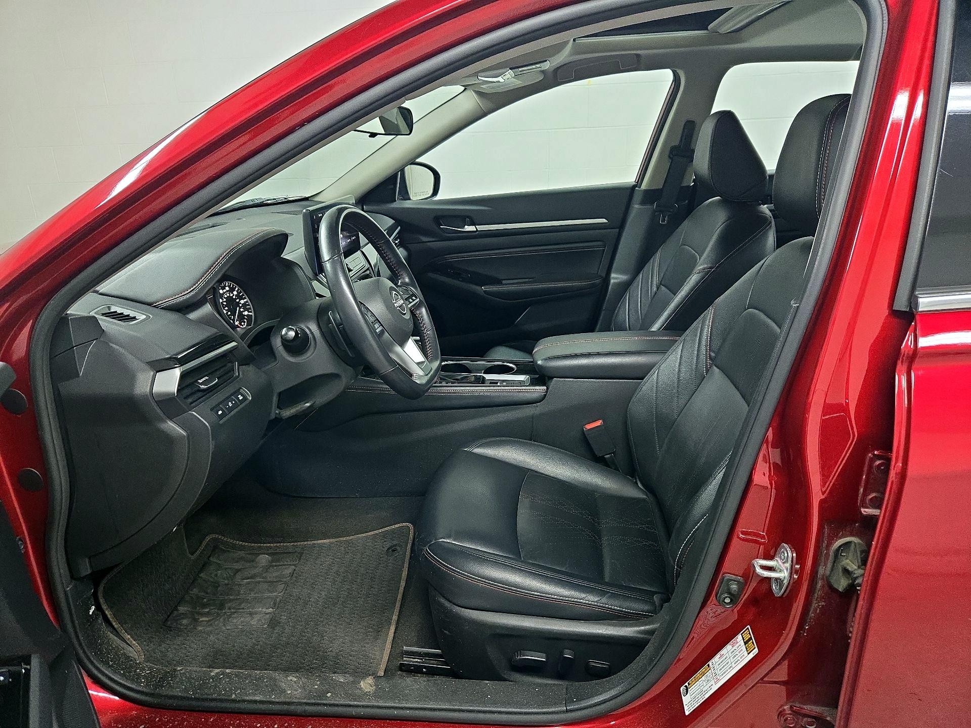 Thumbnail: 2023 Nissan Altima - 11