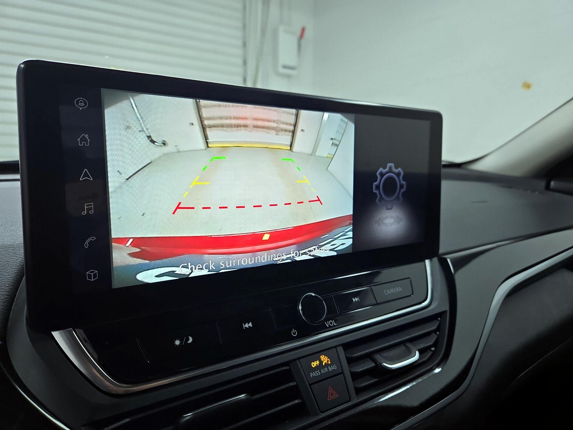 Thumbnail: 2023 Nissan Altima - 15