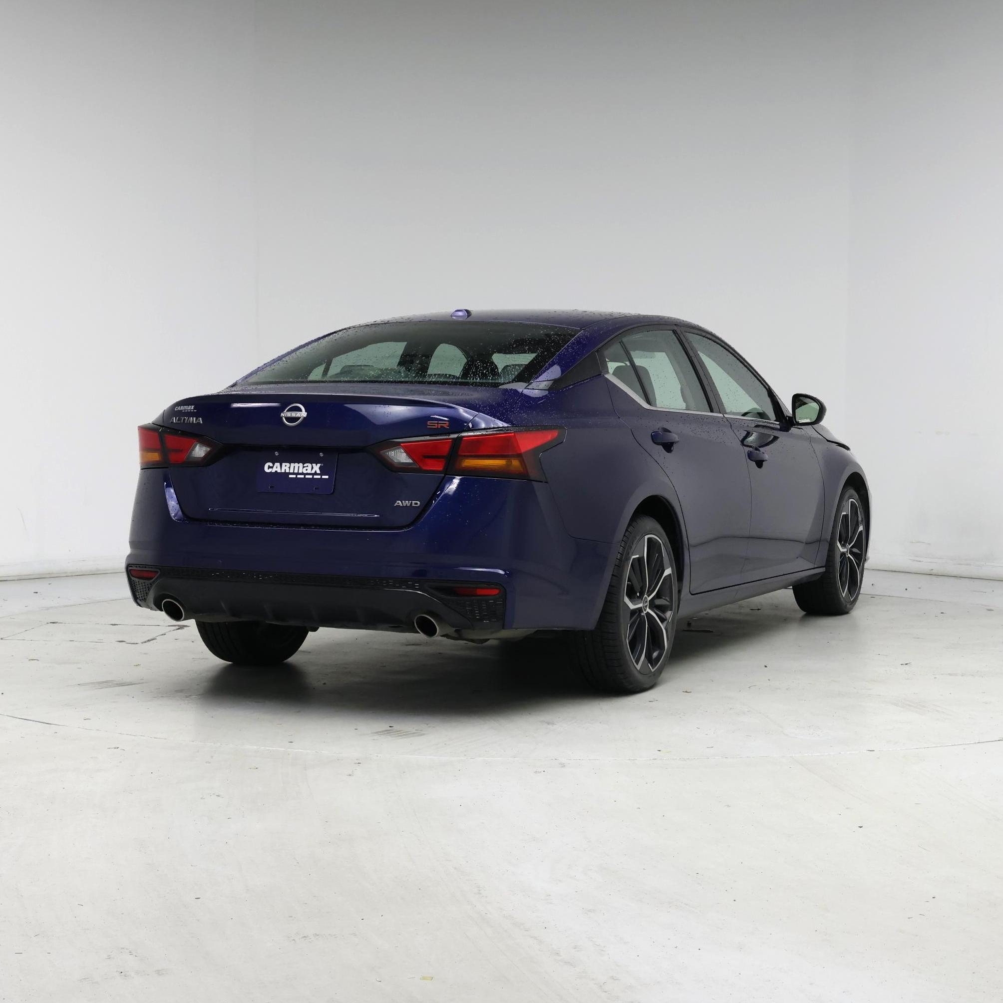 Thumbnail: 2023 Nissan Altima - 8