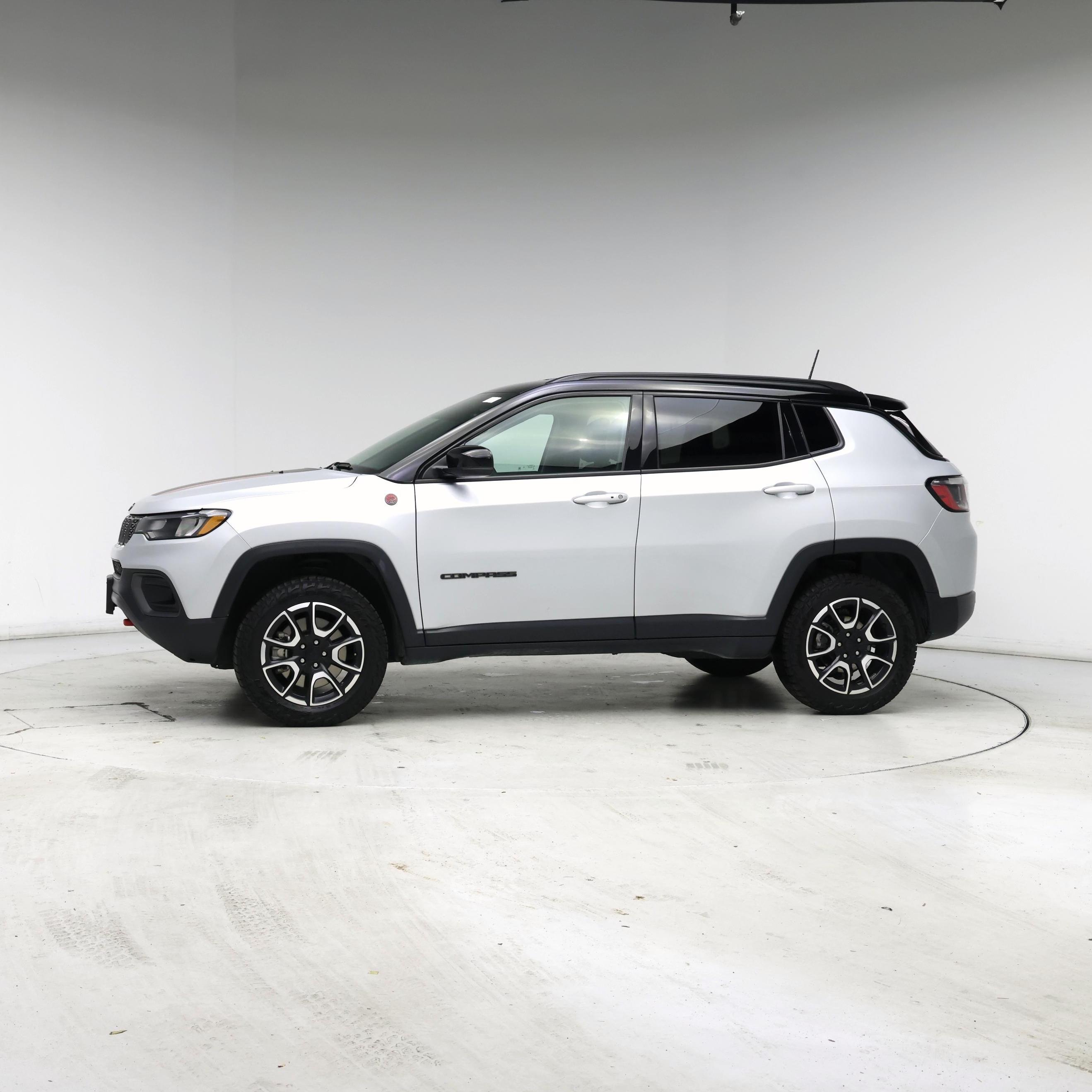 Thumbnail: 2024 Jeep Compass - 3