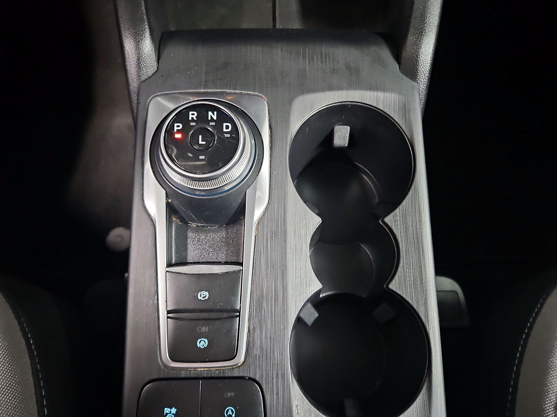 Thumbnail: 2022 Ford Escape - 17