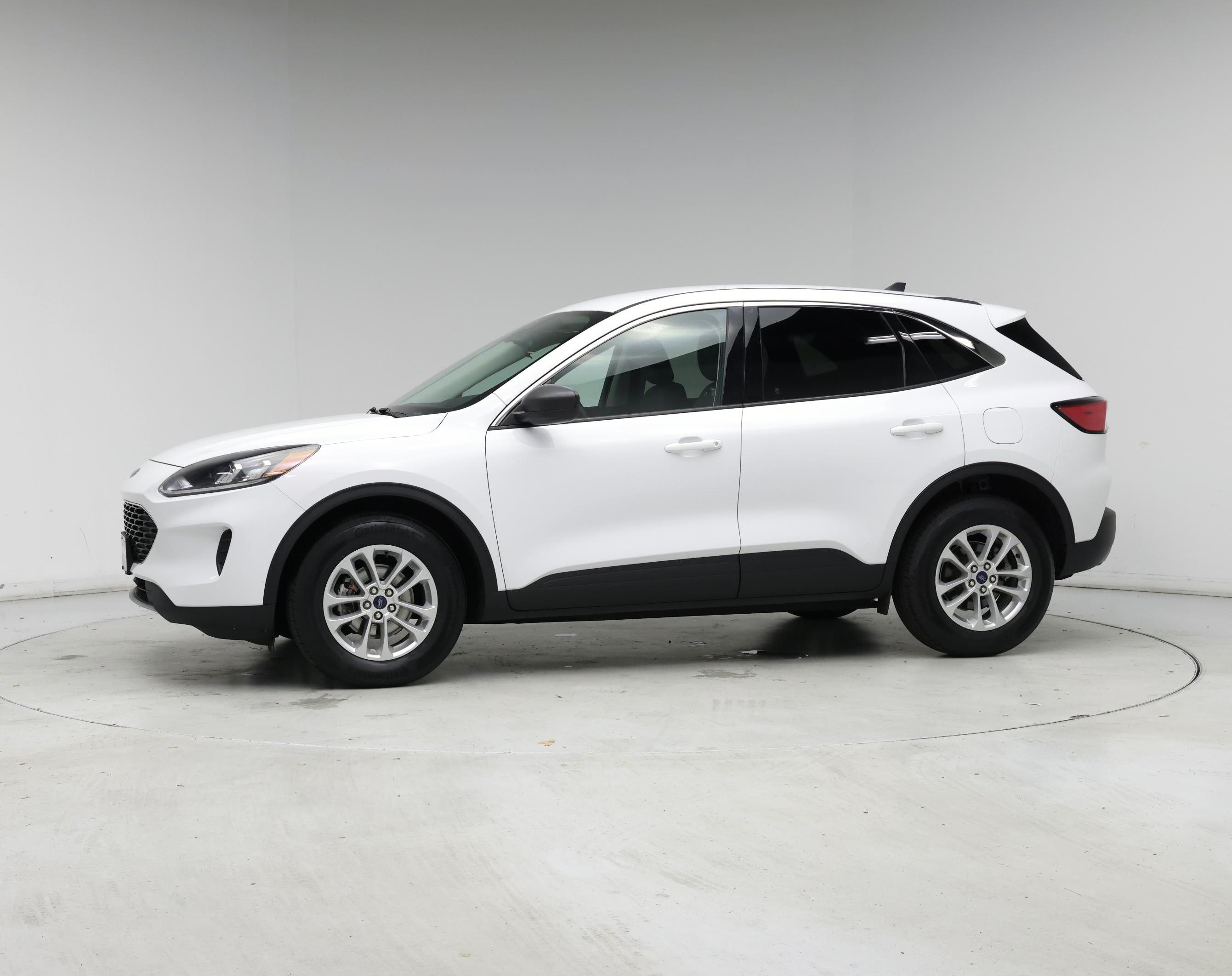 Thumbnail: 2022 Ford Escape - 3