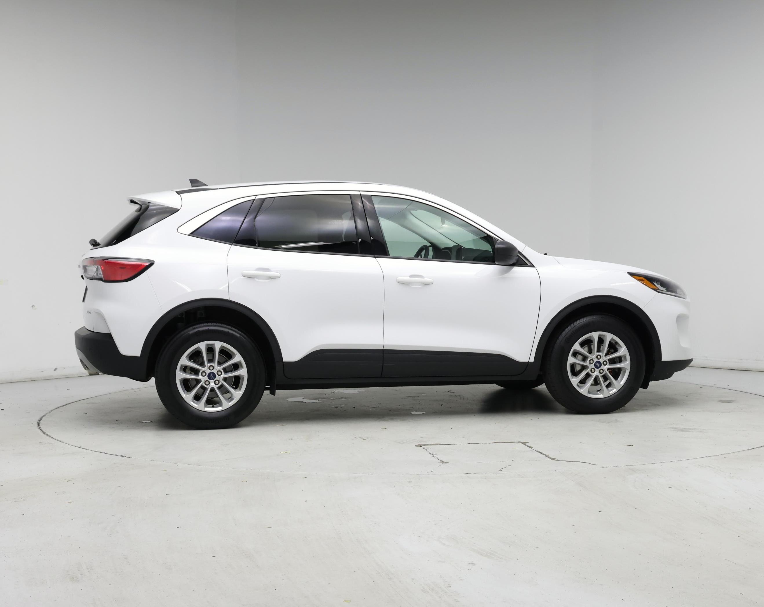 Thumbnail: 2022 Ford Escape - 7