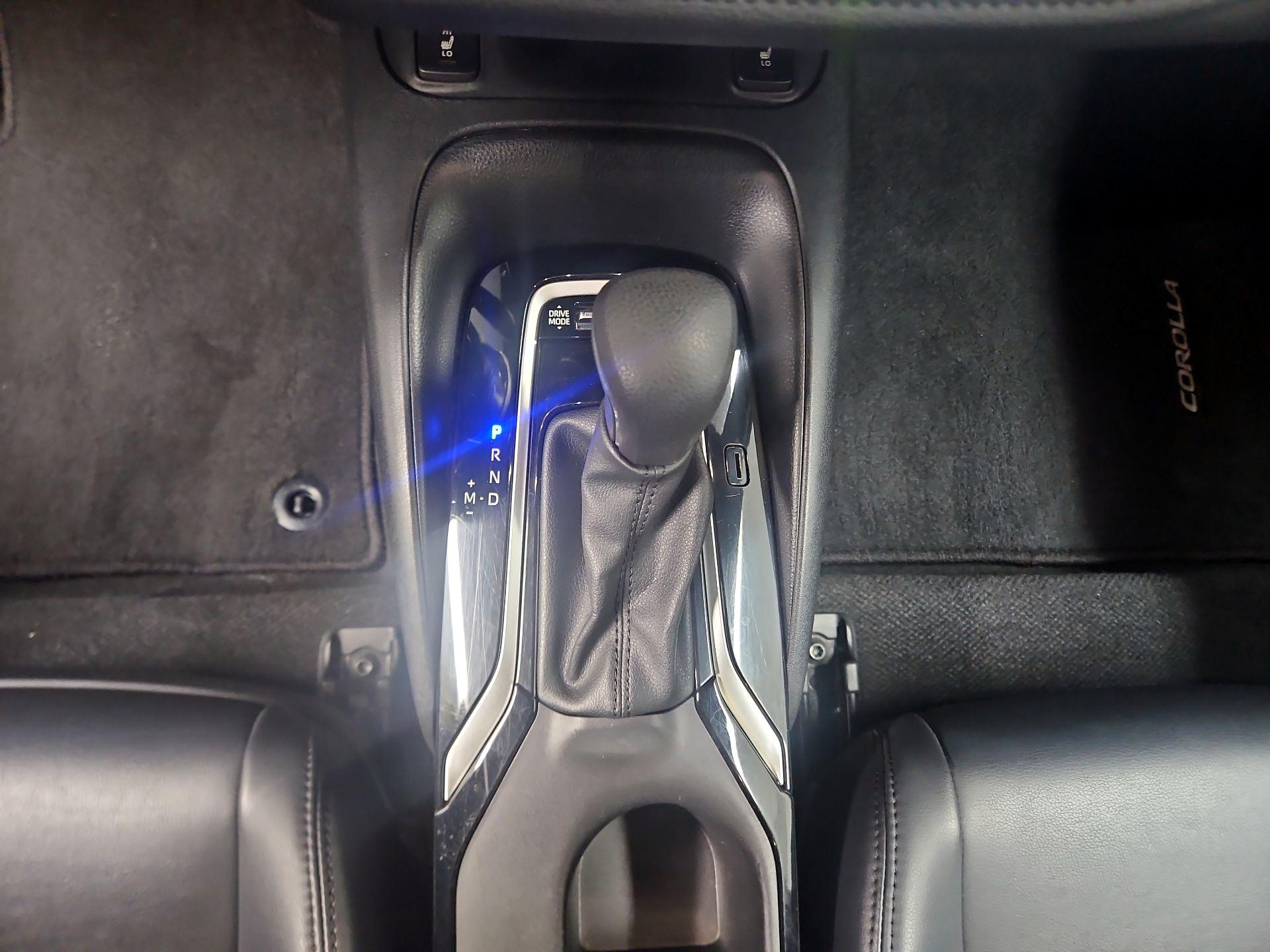 Thumbnail: 2023 Toyota Corolla - 17