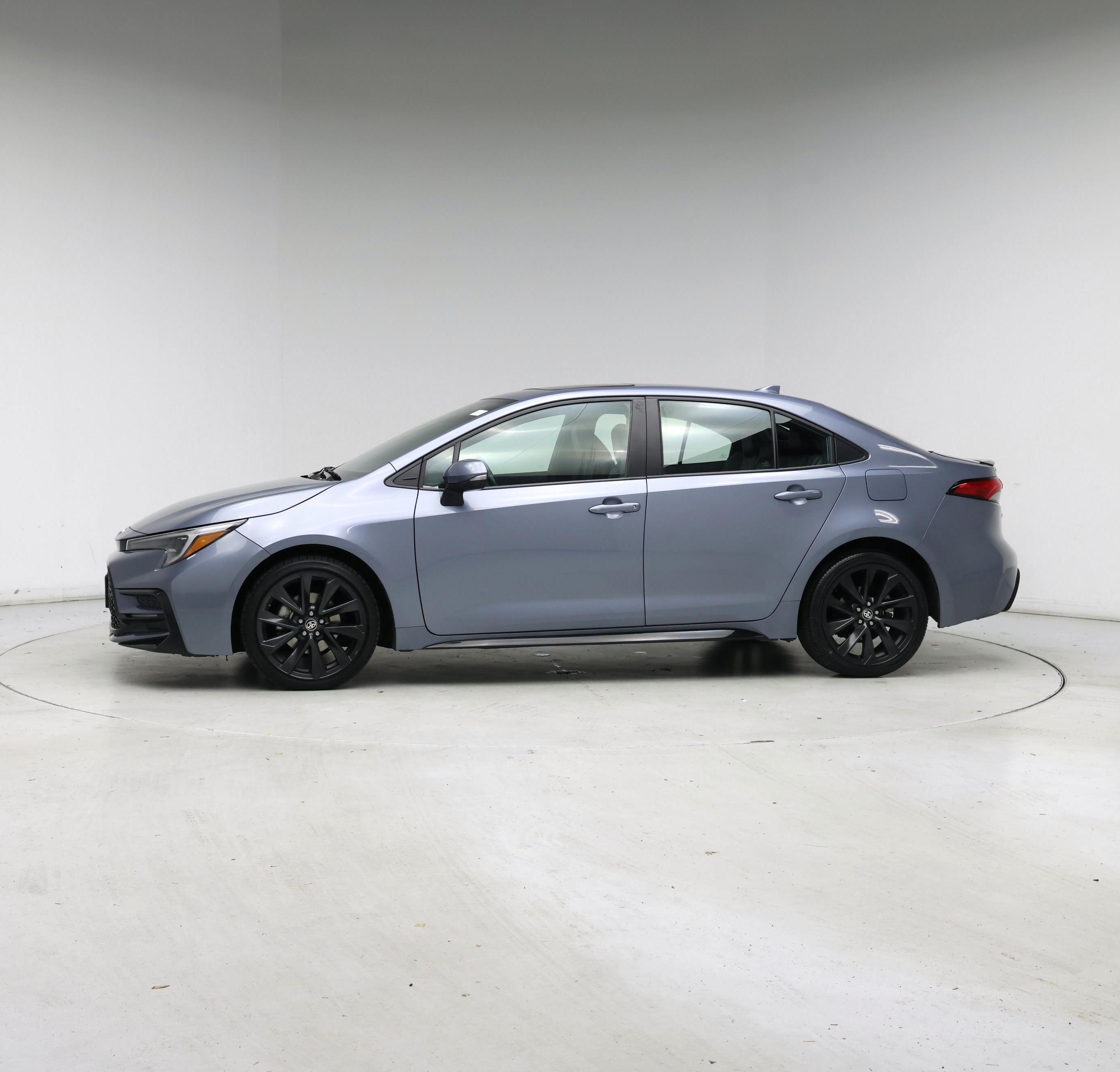 Thumbnail: 2023 Toyota Corolla - 3