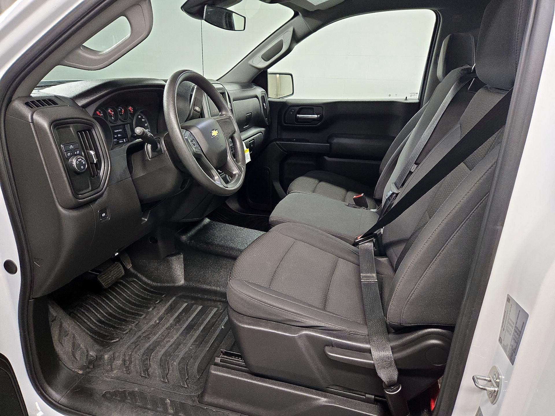 Thumbnail: 2024 Chevrolet Silverado 1500 - 11