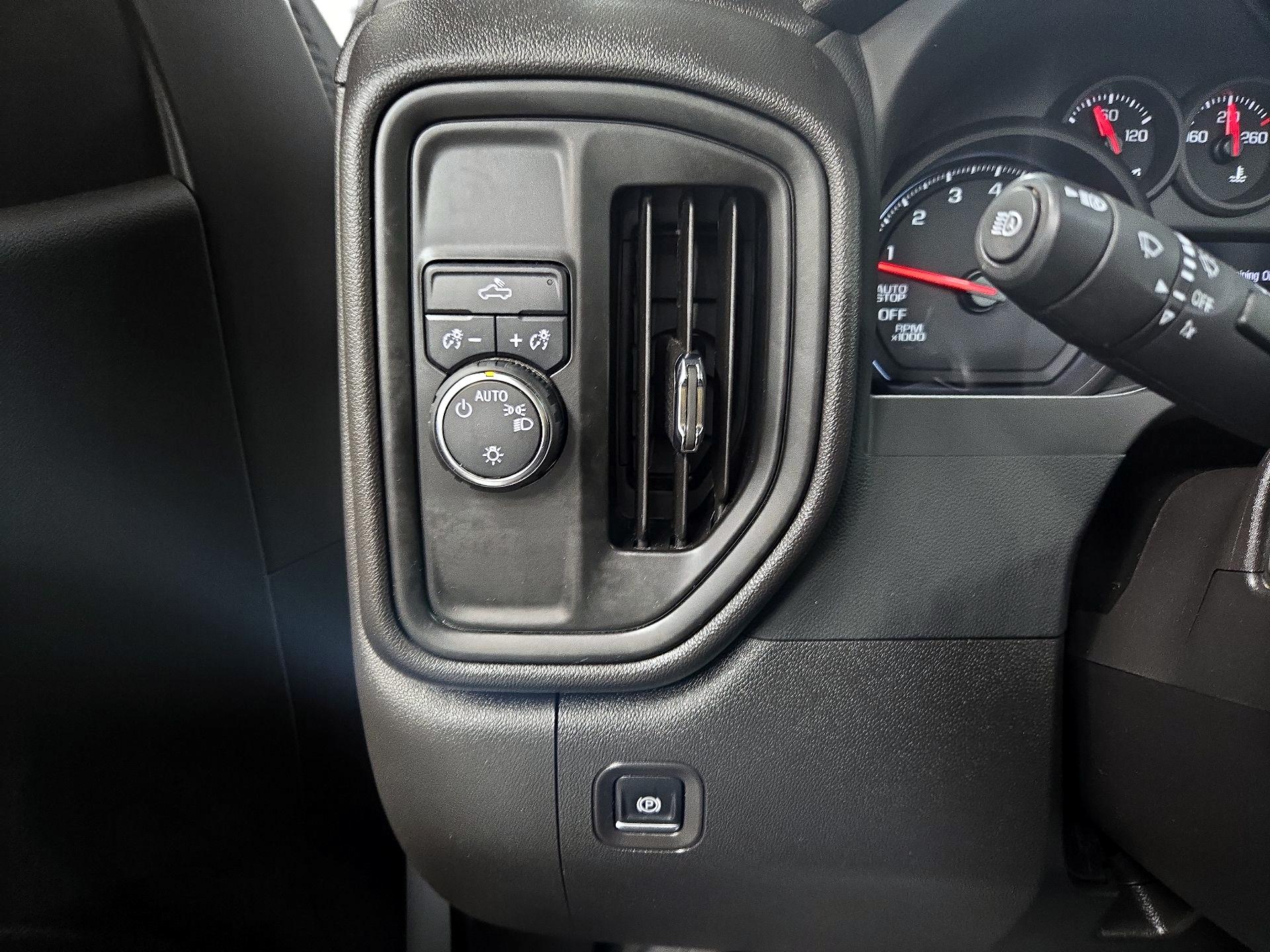 Thumbnail: 2024 Chevrolet Silverado 1500 - 13