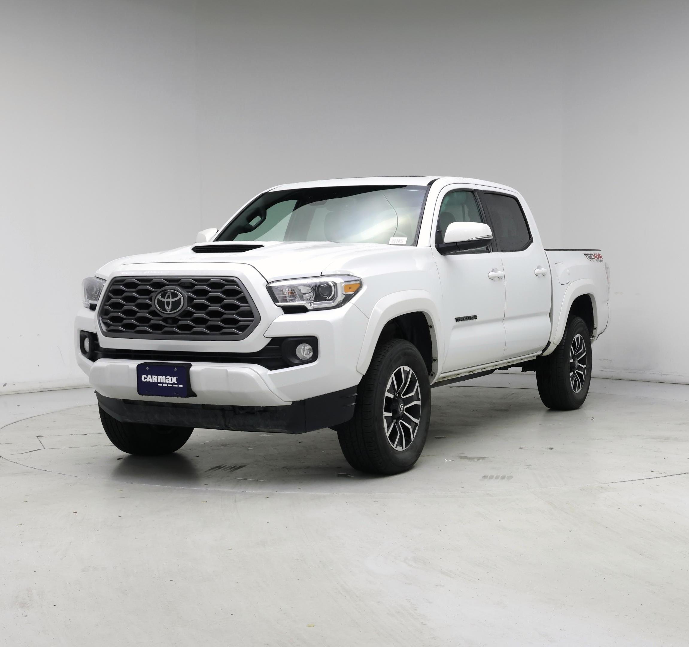 Thumbnail: 2023 Toyota Tacoma - 4