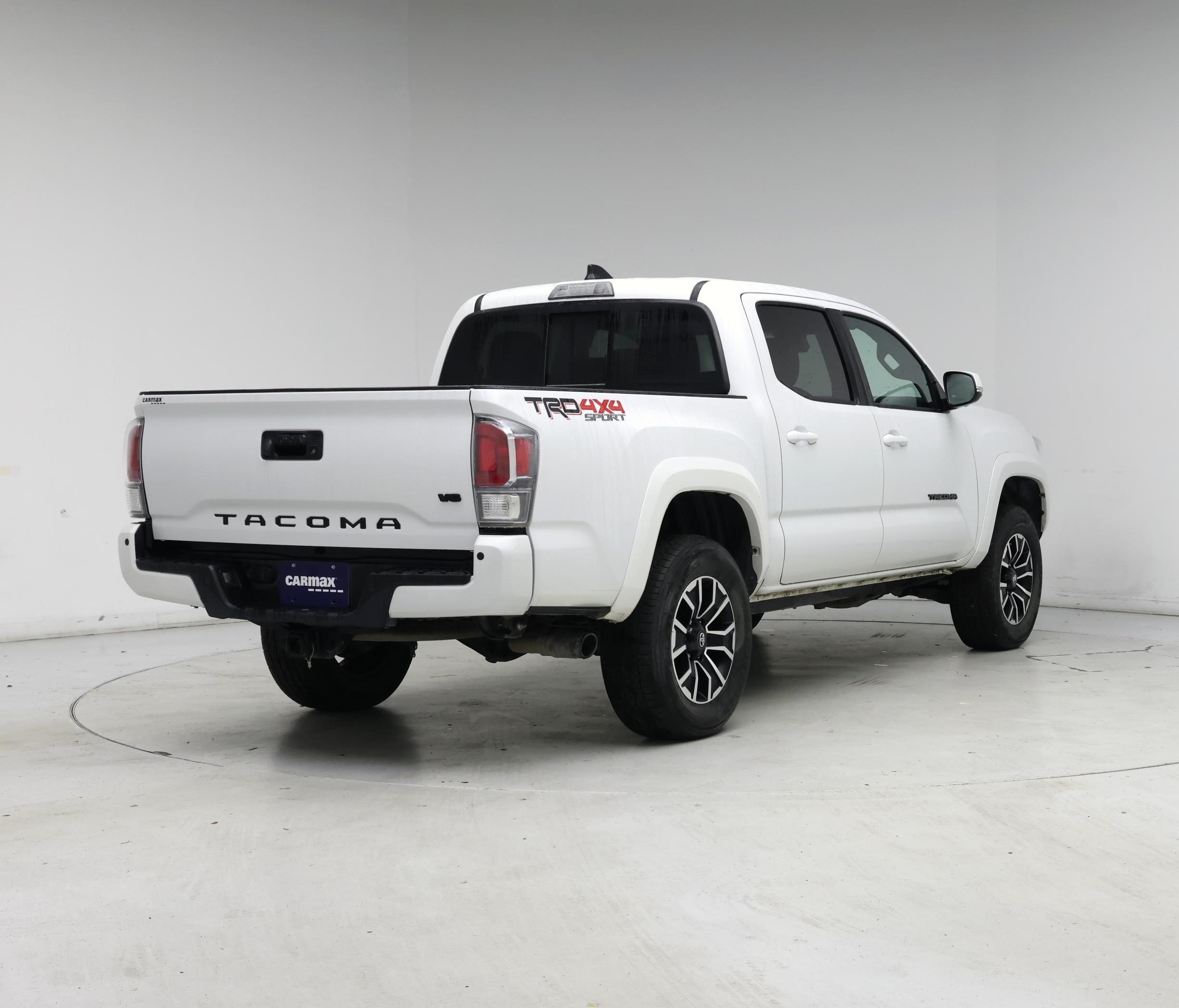 Thumbnail: 2023 Toyota Tacoma - 8