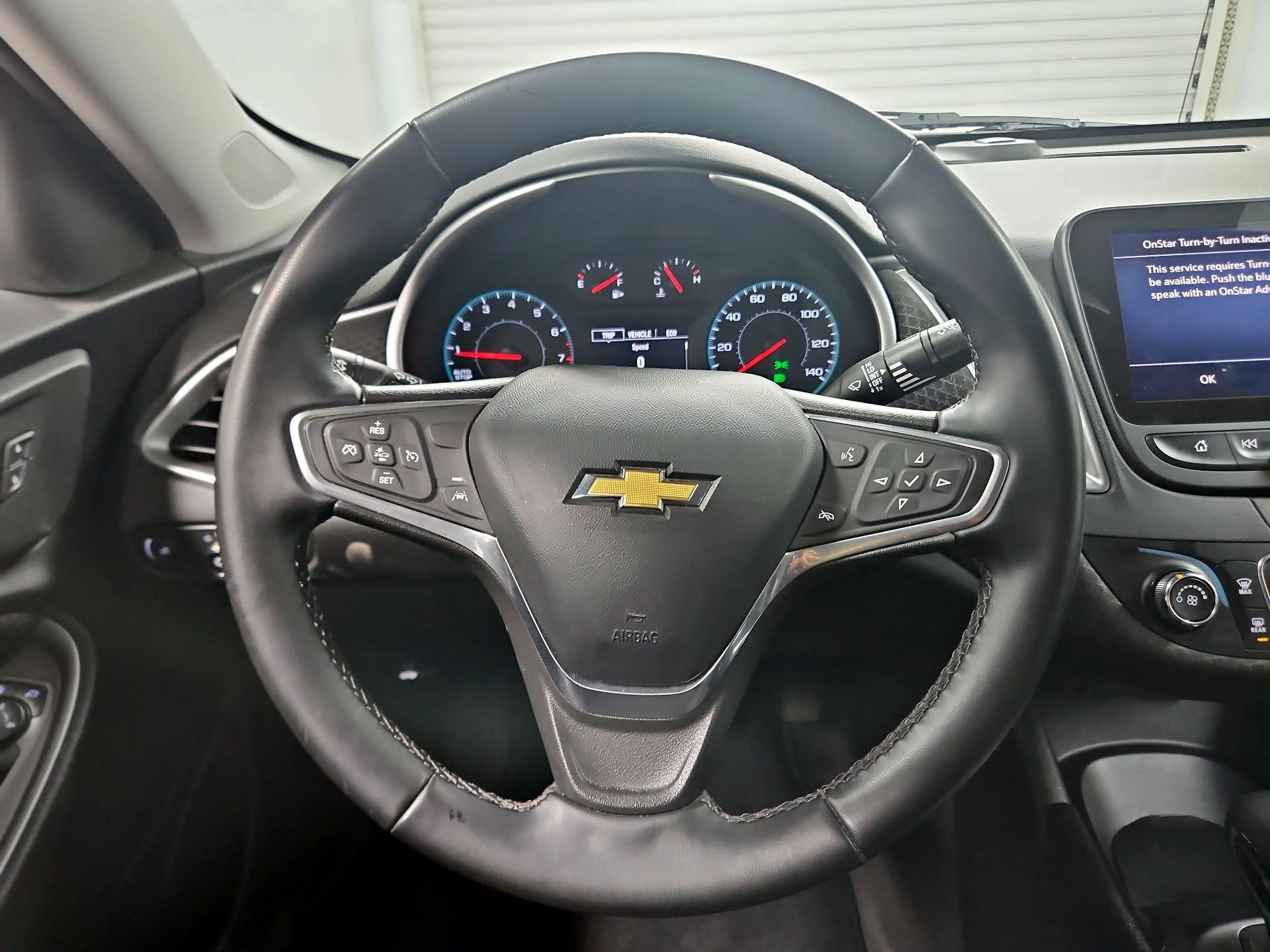 Thumbnail: 2023 Chevrolet Malibu - 10