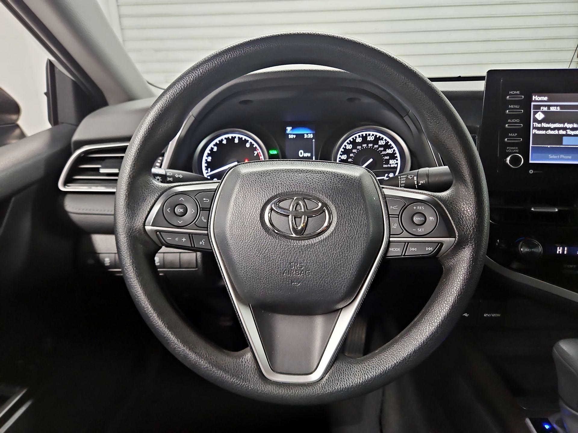 Thumbnail: 2023 Toyota Camry - 10