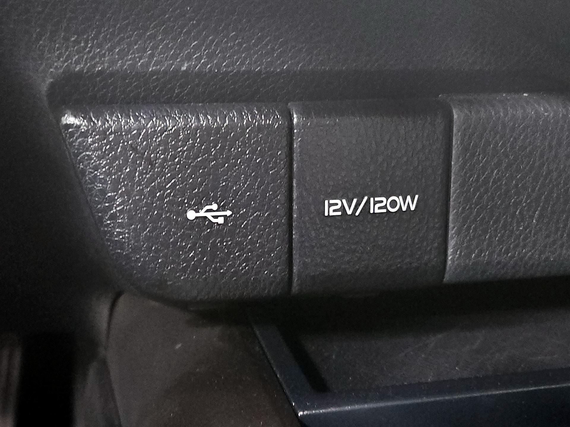 Thumbnail: 2023 Toyota Camry - 18