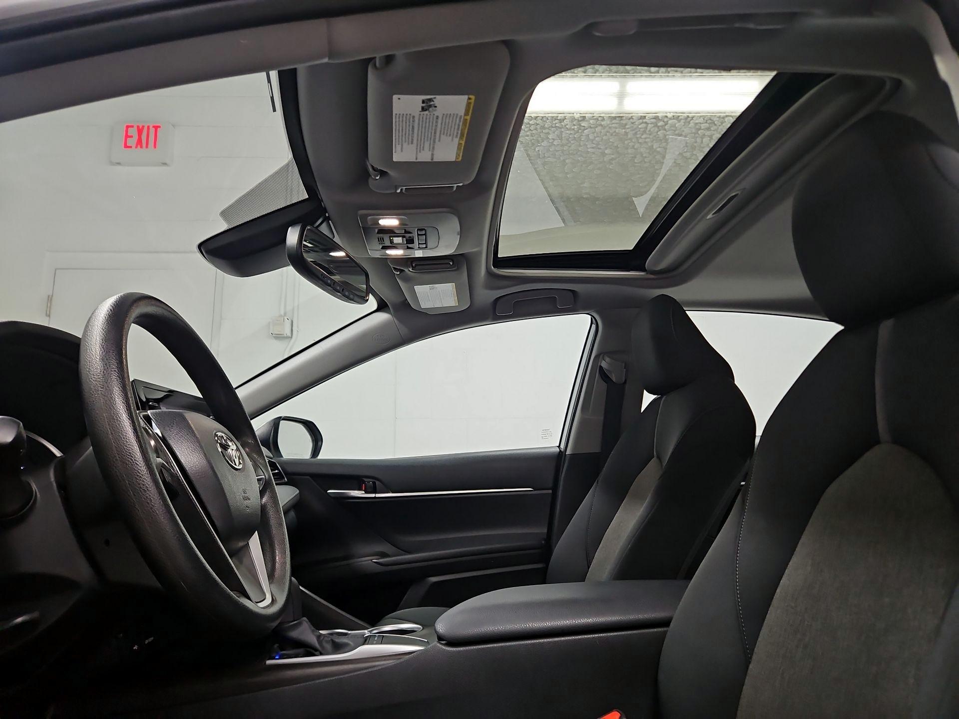 Thumbnail: 2023 Toyota Camry - 19