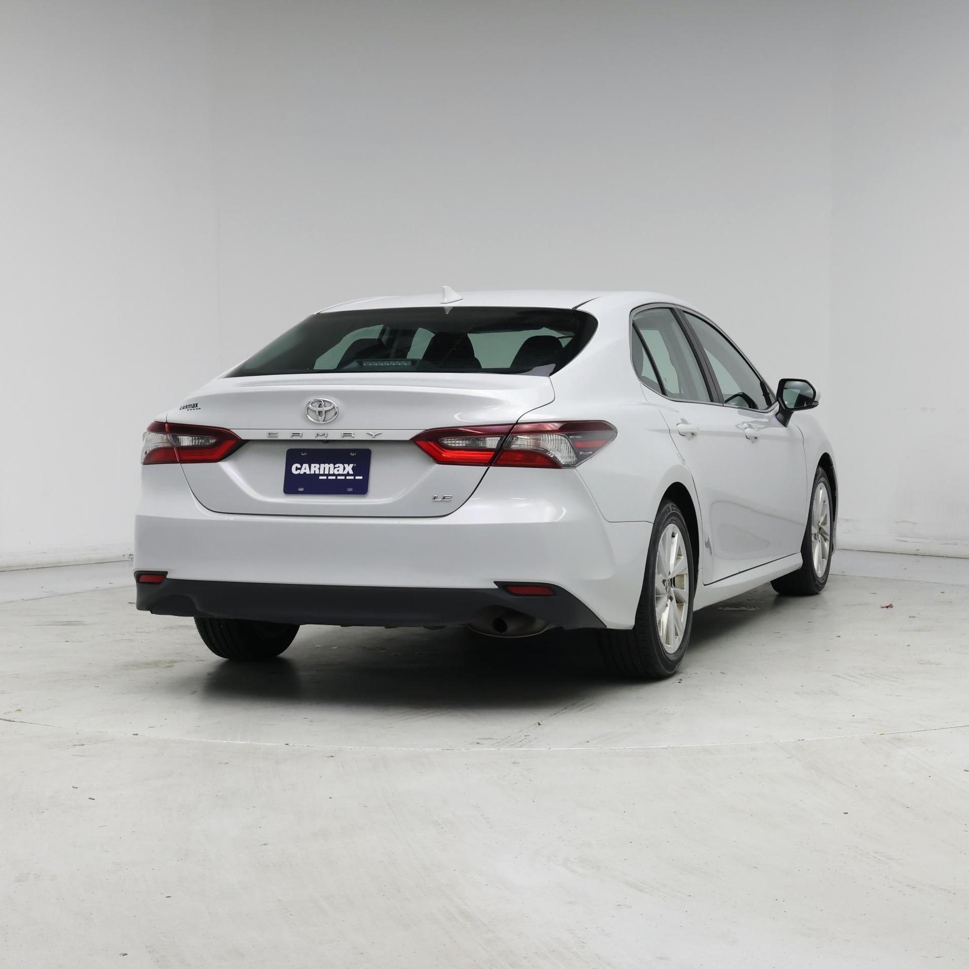 Thumbnail: 2023 Toyota Camry - 8