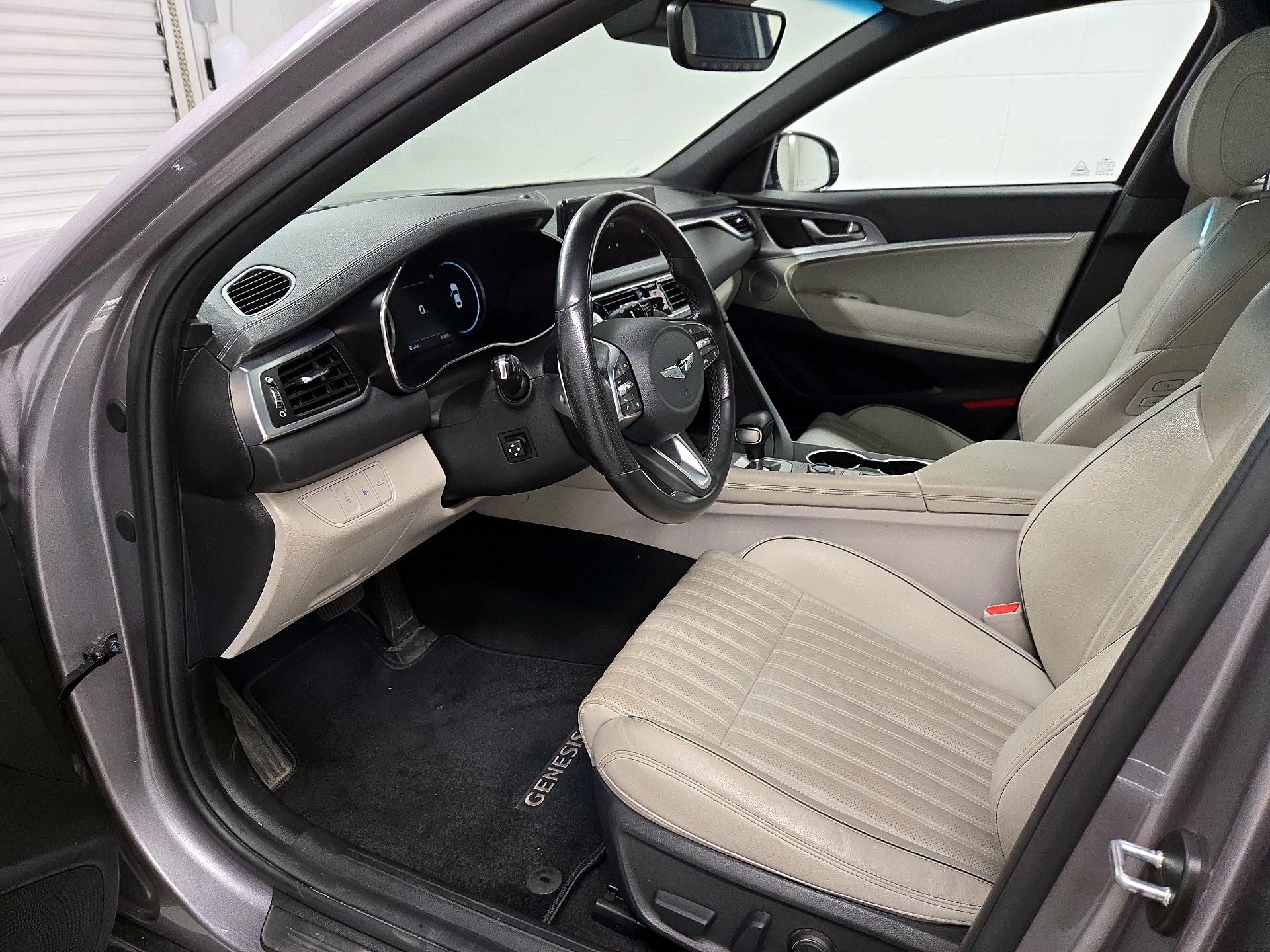 Thumbnail: 2022 Genesis G70 - 11